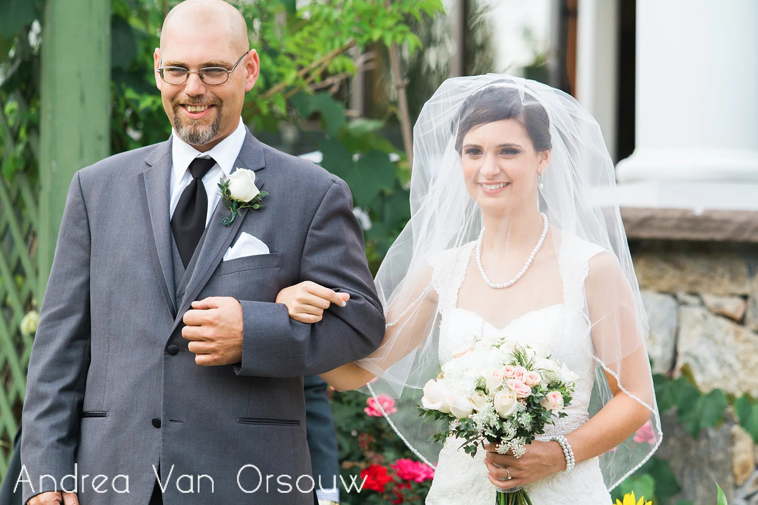 father_bride_arm_in_arm.jpg
