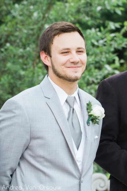 groom_first_sight_of_bride.jpg