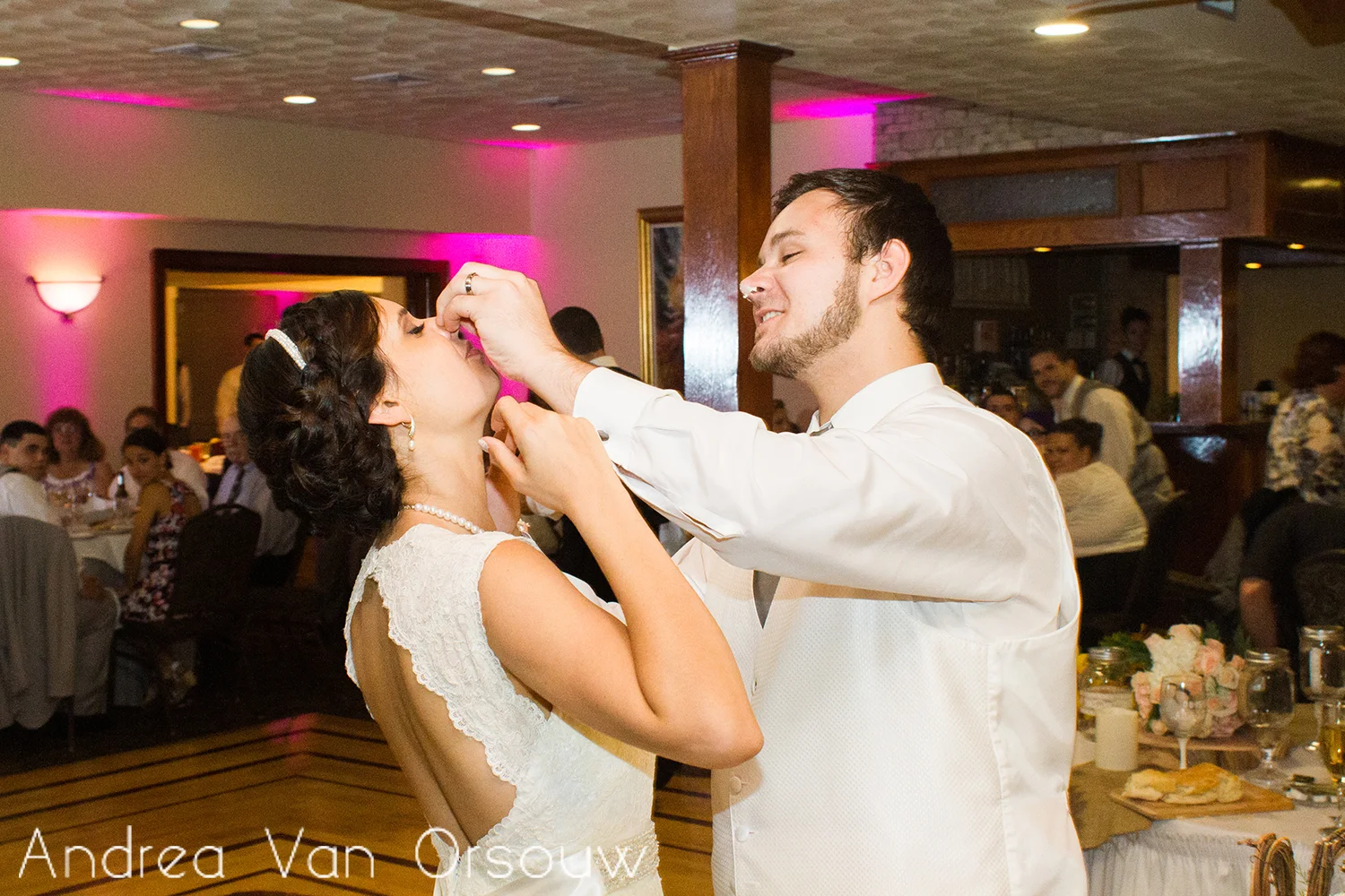 cake_face_smush_wedding.jpg