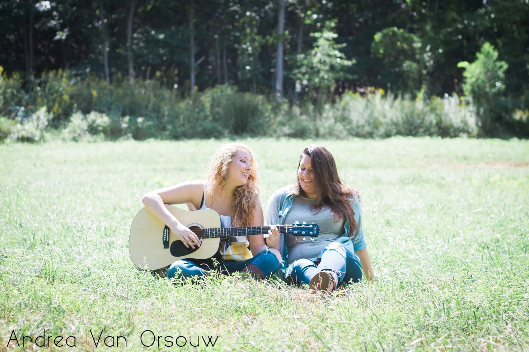 girls_singing.jpg