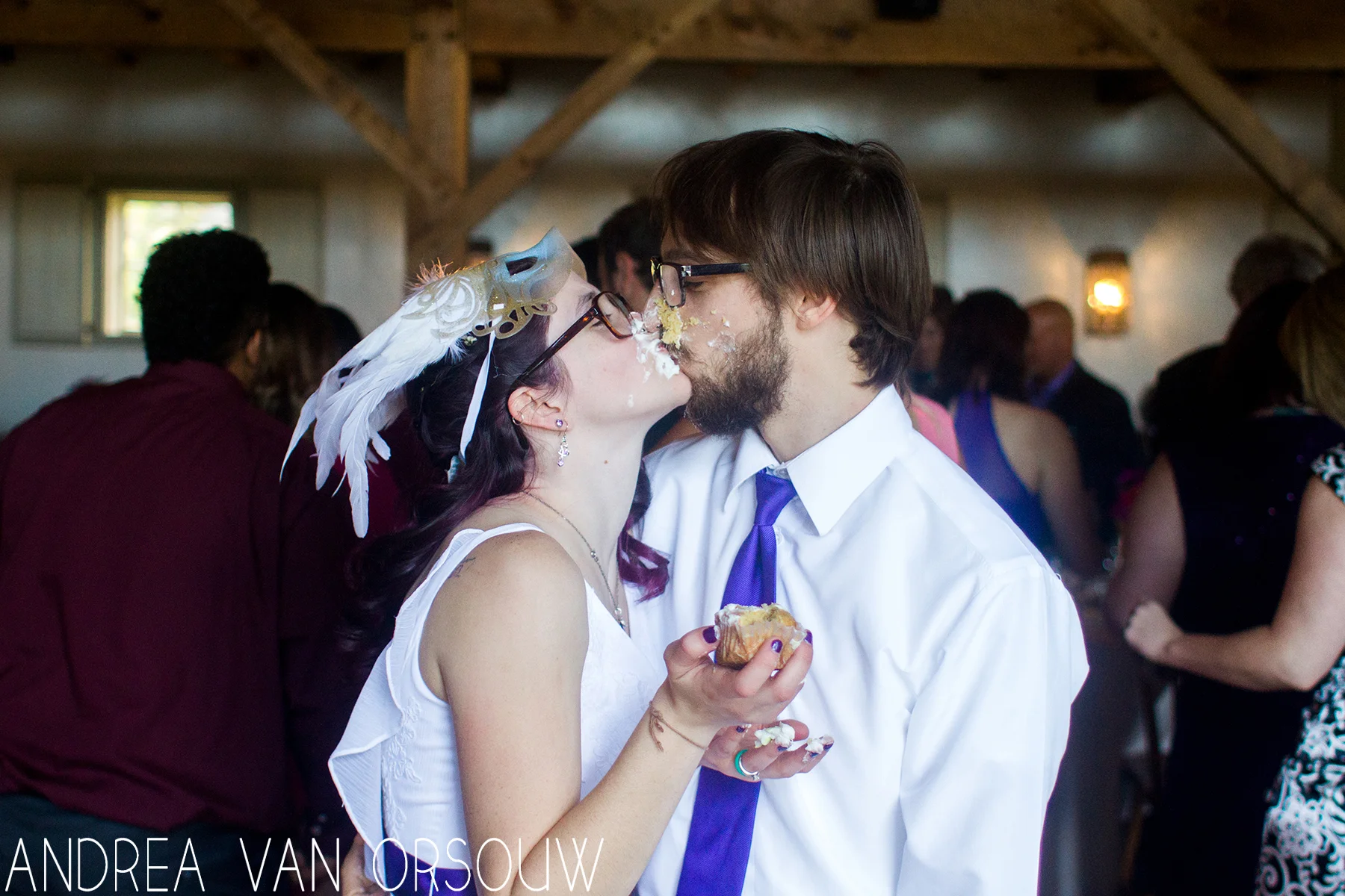 cupcake_smush_kiss.jpg