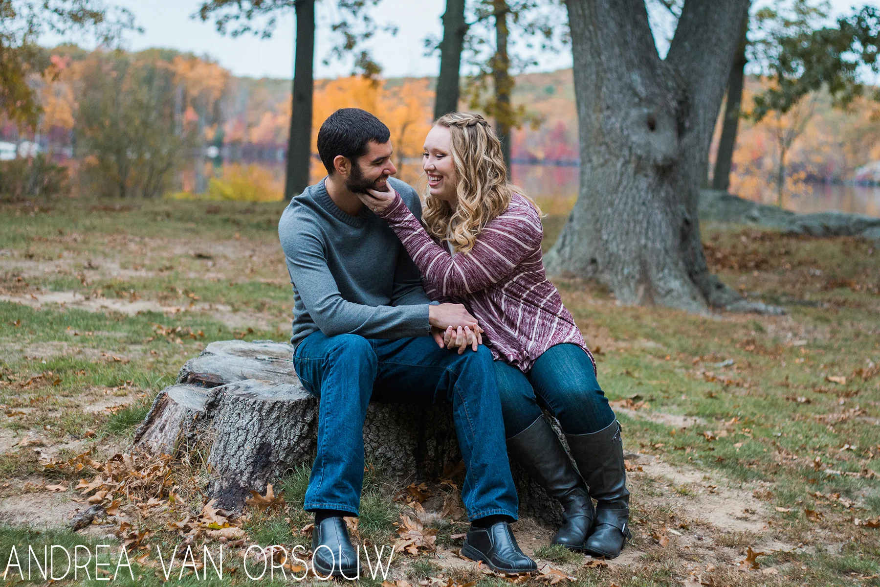 candid_moment_engagement_ct_photographer.jpg