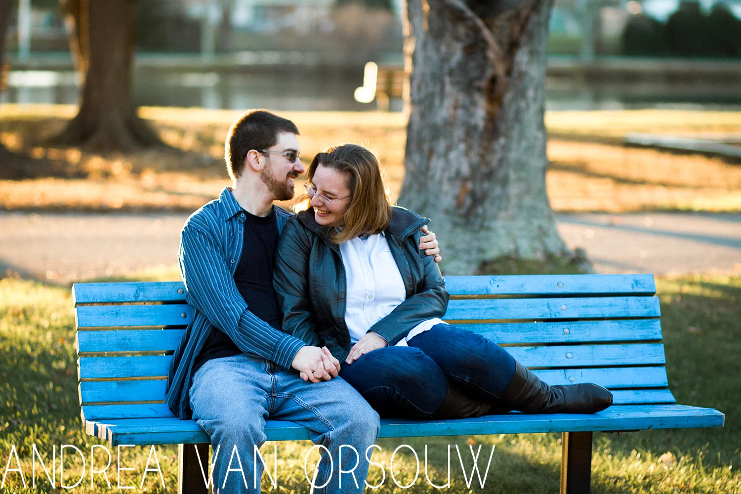 couple_holding_hands_bench_.jpg