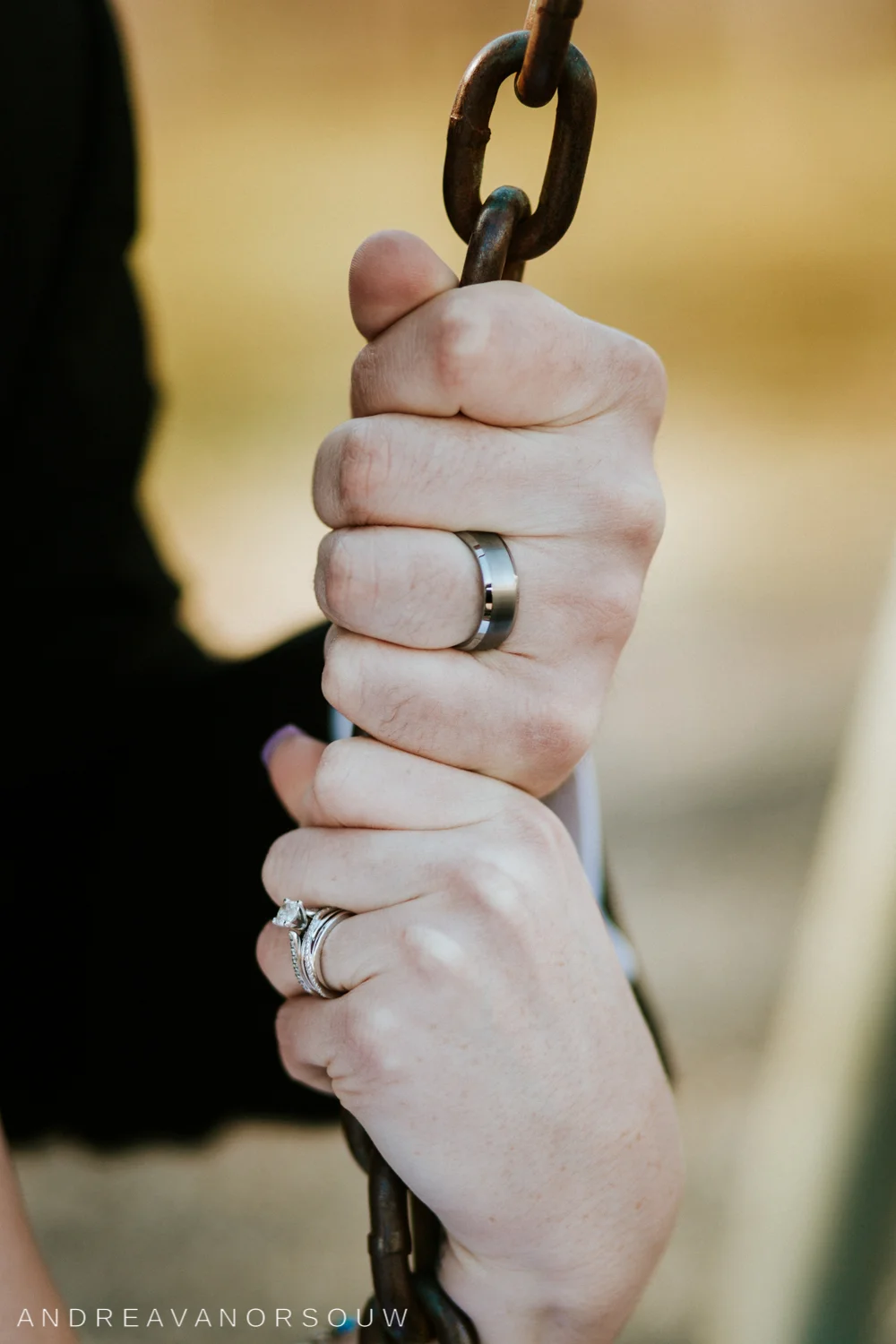 bride_groom_couple_wedding_new_england_connecticut_couple_poses_rhode_island_wedding_photographer_artistic_natural.jpg