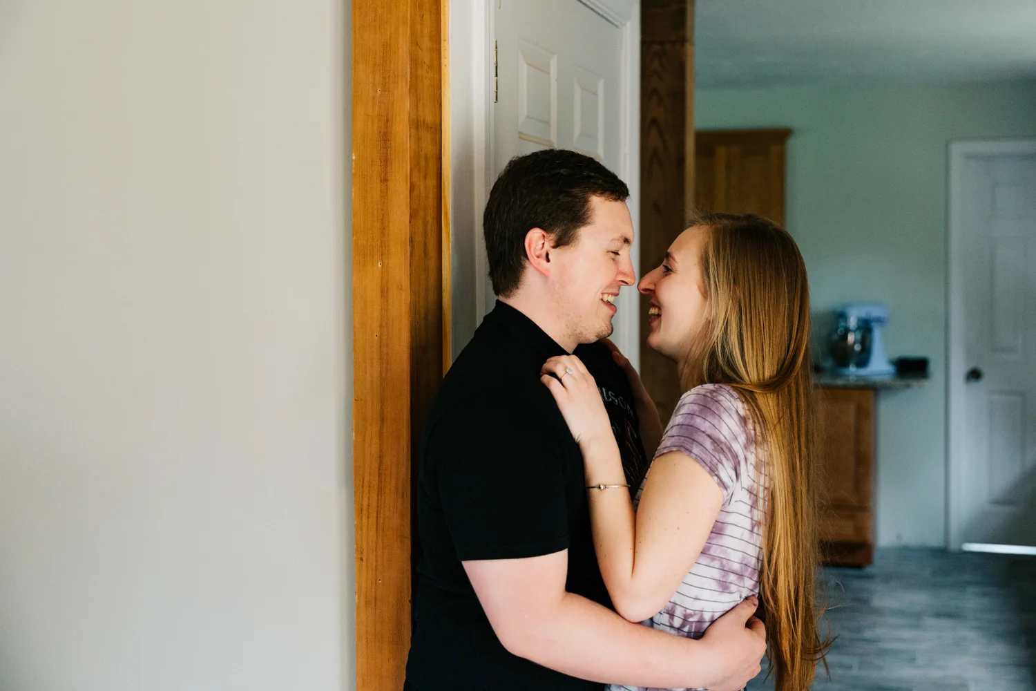 in-home-engagement-photos-rhode-island.jpg