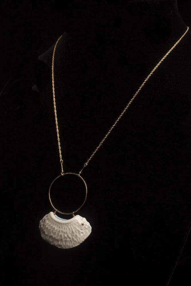 dakota.necklace.2.jpg