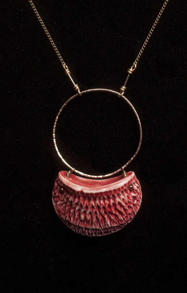 red.dakota.necklace.3.jpg