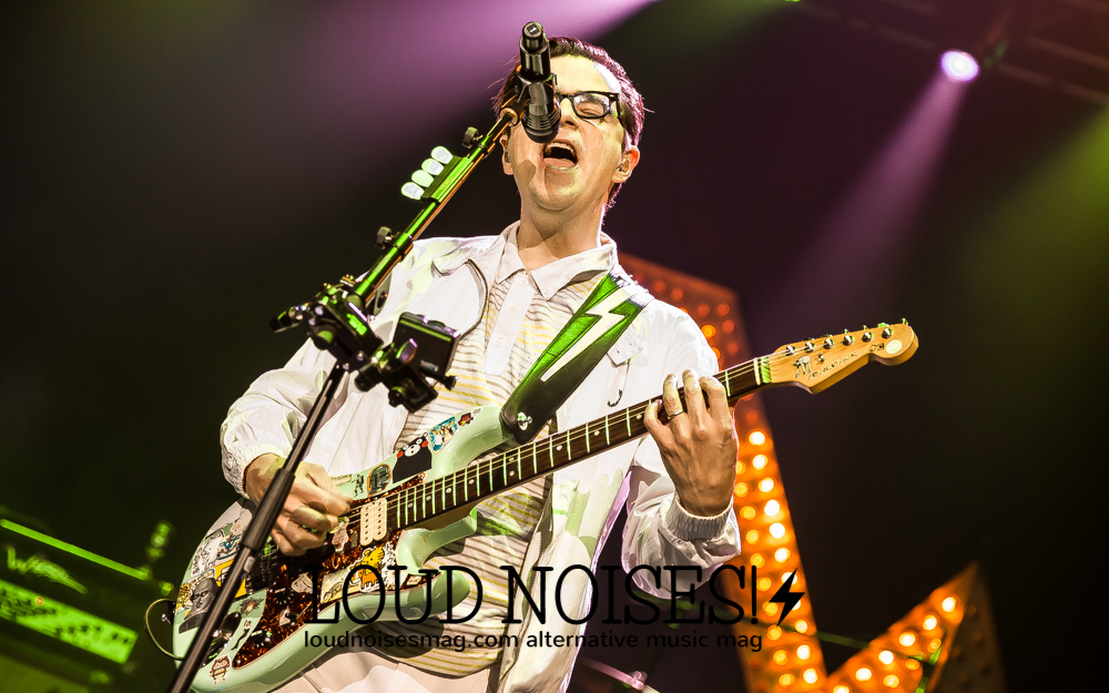 weezer apr 2016-41.JPG