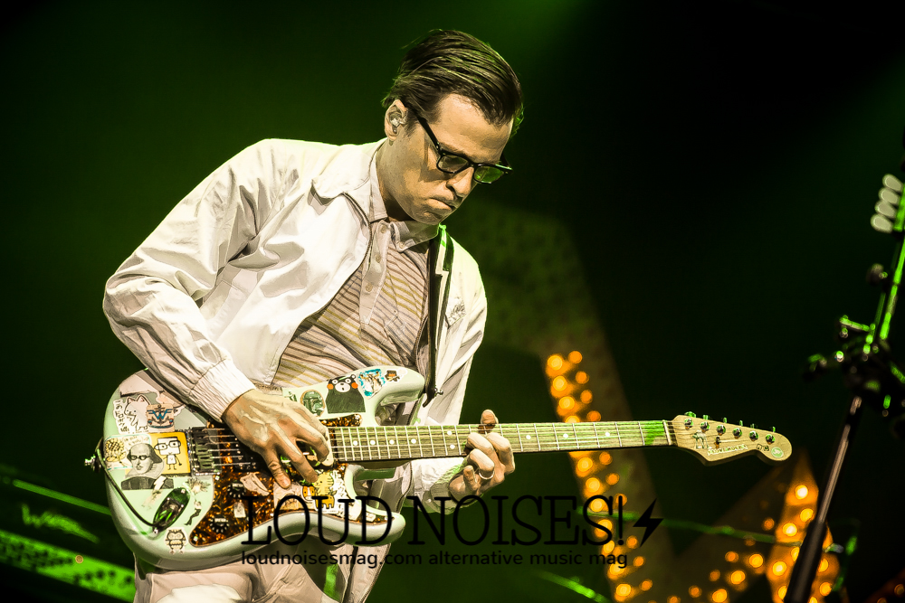 weezer apr 2016-43.JPG