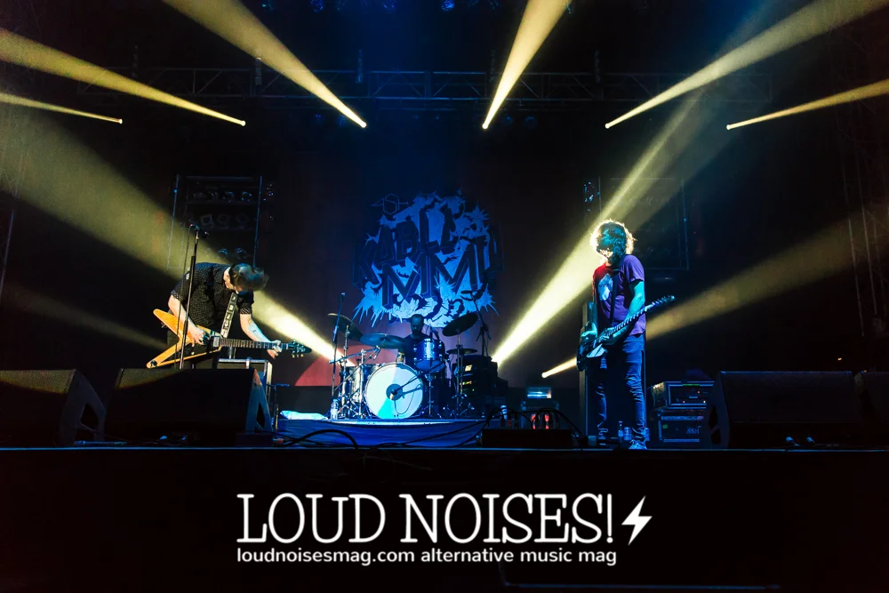 Shiiine On Gallery - Sunday