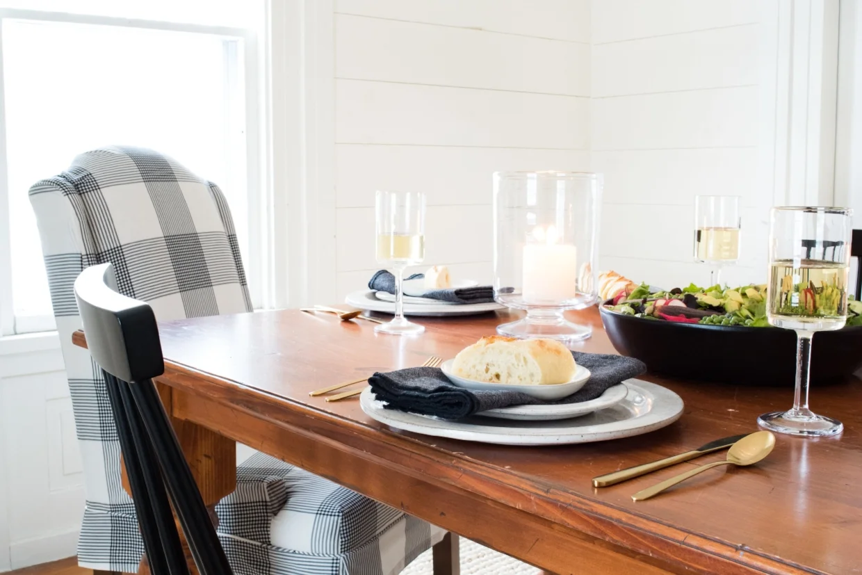 3rd image_teaselwood-design-the-coastal-table-2018-home-trends-0045.jpg