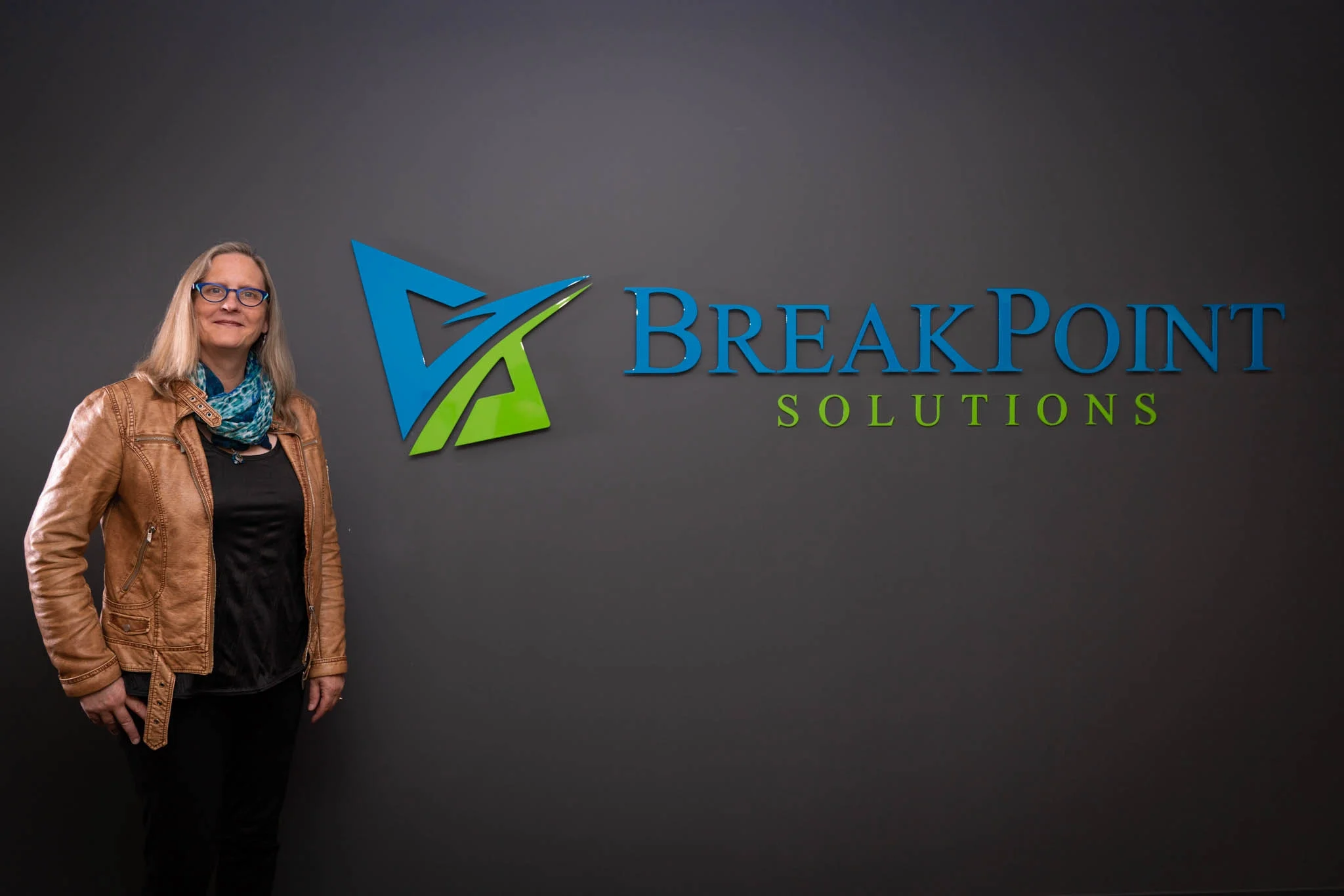 Tanya Lanigan: BED, MED, PCC, CEC Tanya is a partner in BreakPoint Solutions; she is Professional Certified Coach through the International Coach Federation.