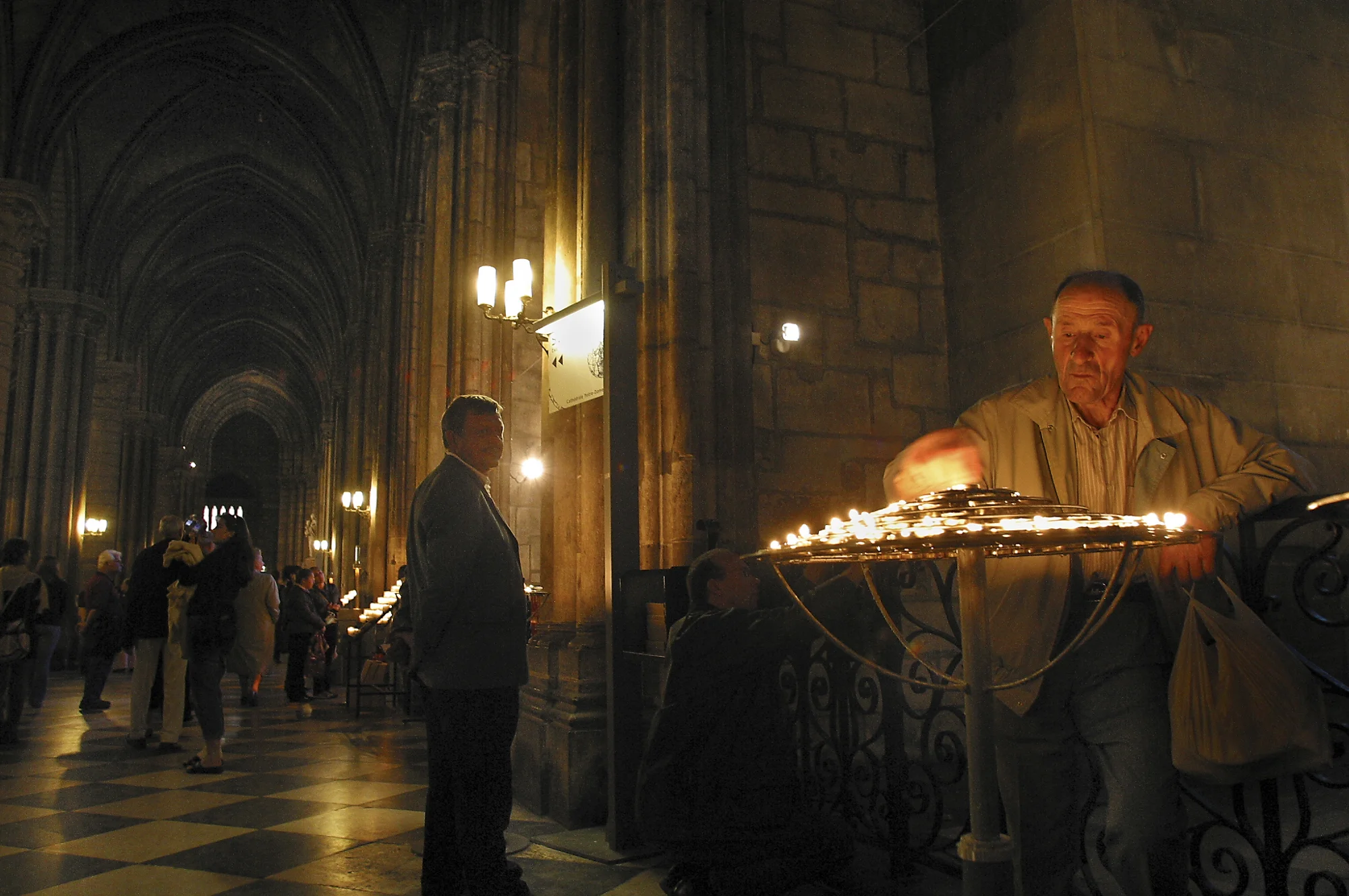 09-18-05_Paris 99.jpg