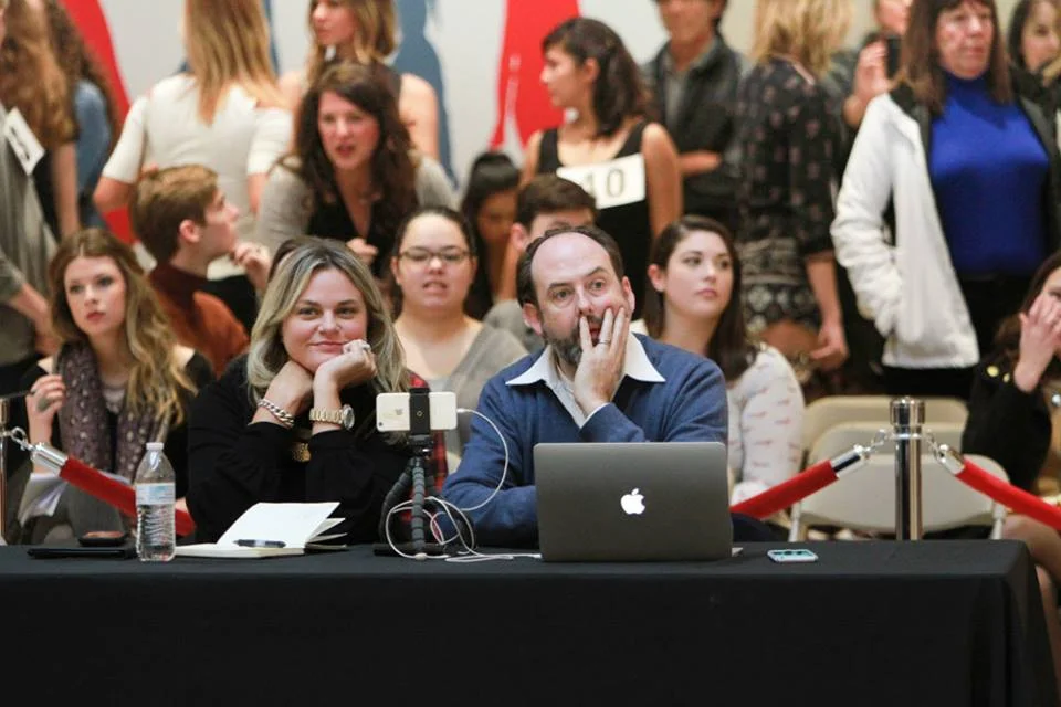 Model Hopefuls Gather at Westroads Mall