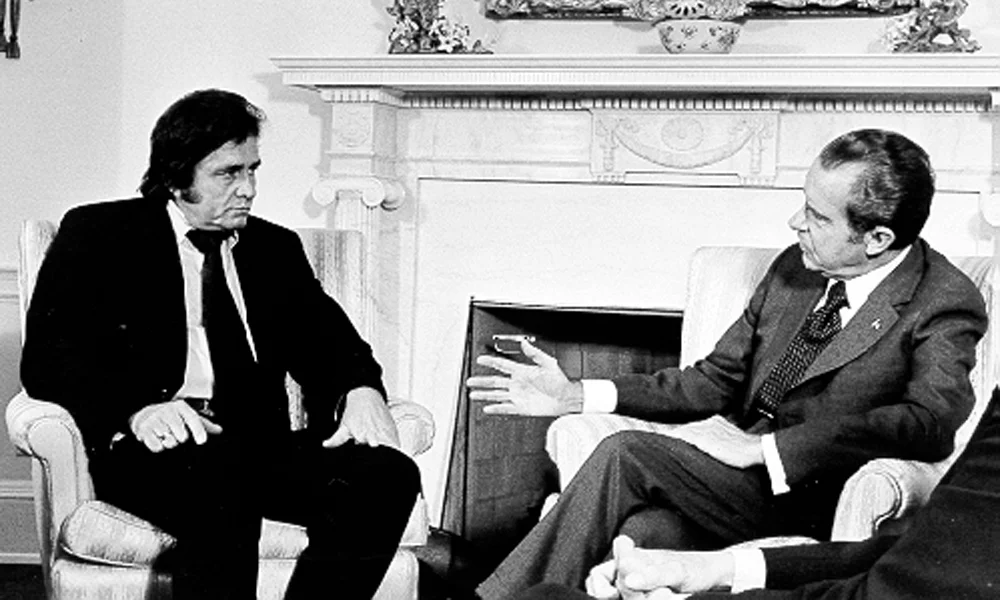 nixon-cash.jpg