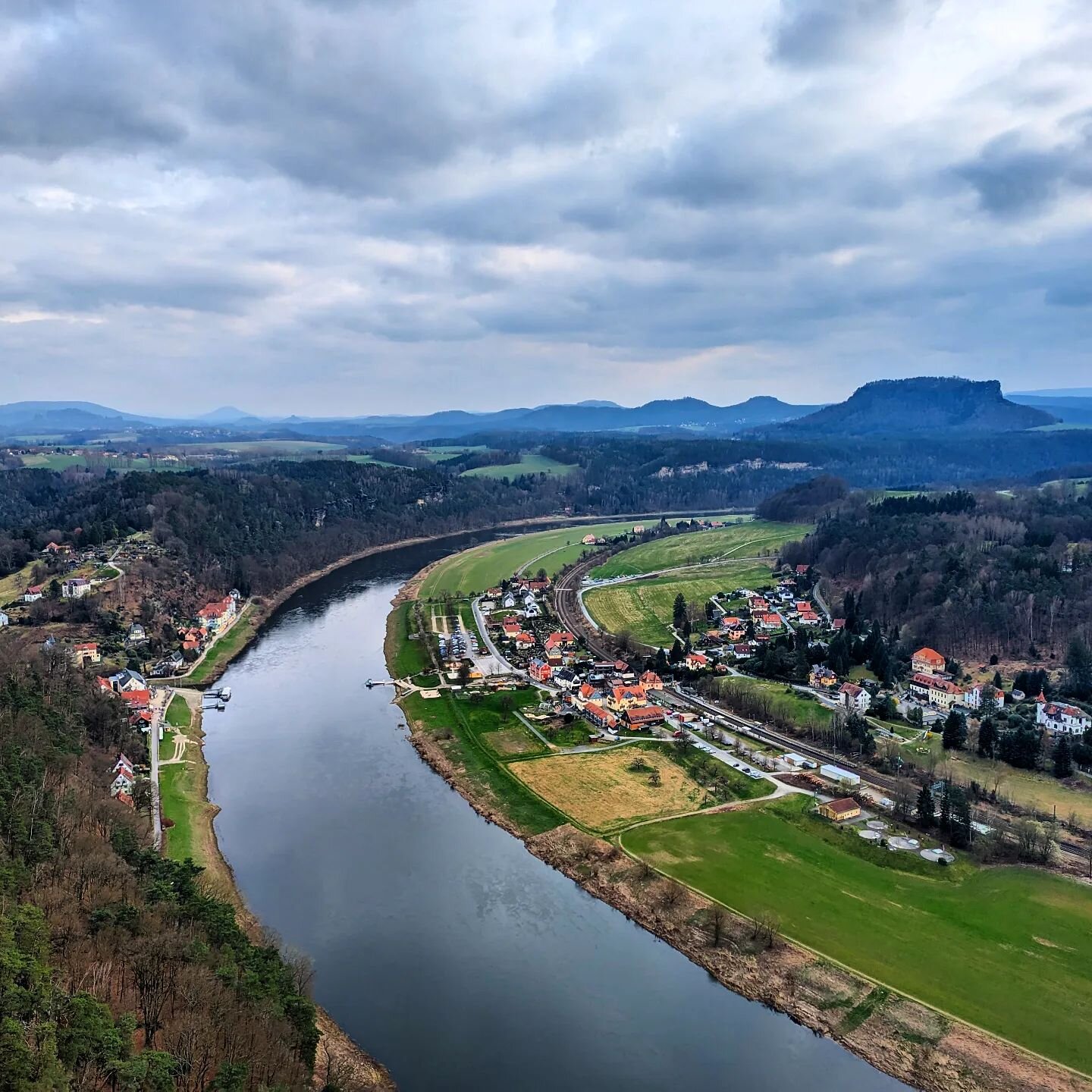 Elbe - take a ride on this and it'll take you all the way to the North Sea. #saxony #saxonswitzerland #travelphotography #travelgram #river #elbe #mountains #landscape #landscapephotography #EastGermany #ostdeutschland #east