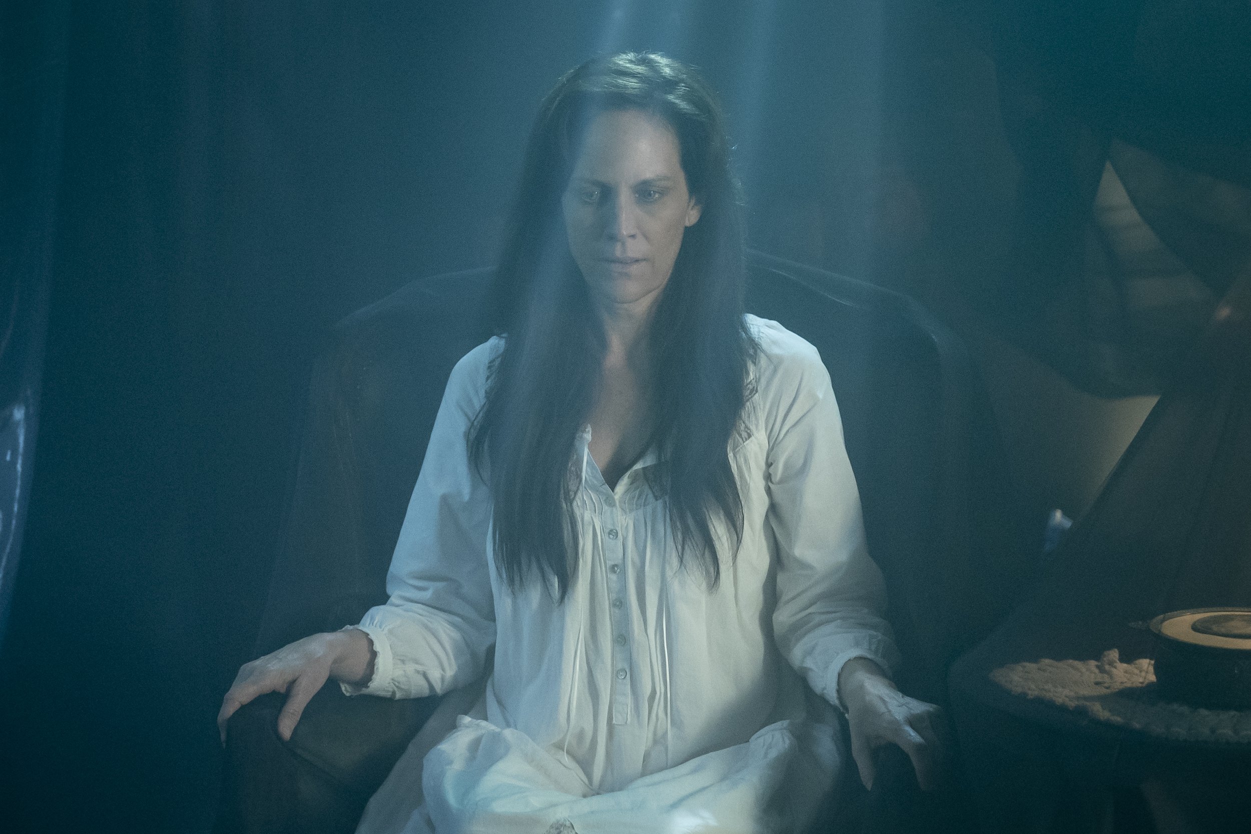  - Mayfair Witches _ Season 1, Episode 2 - Photo Credit: Alfonso Bresciani/AMC 