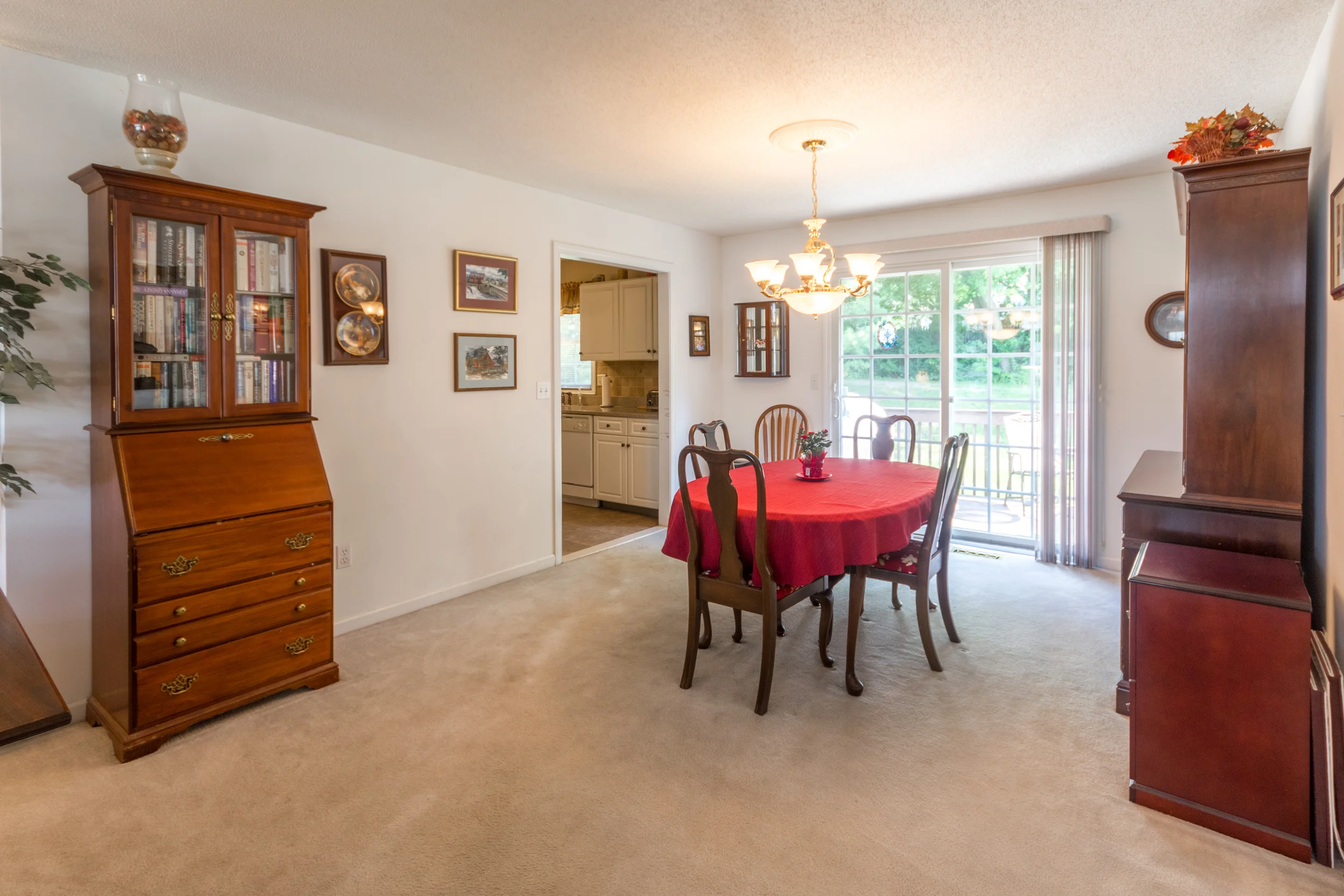 48 Hillside Farms Dr. East Windsor