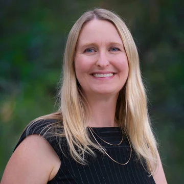 Erica Ryberg headshot.jpg