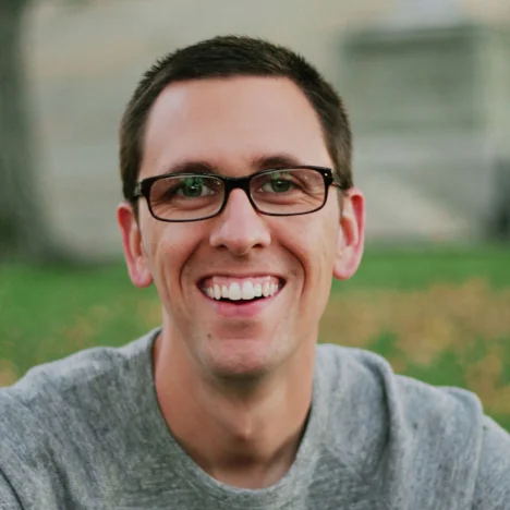 Justin Ames headshot-crop.jpg
