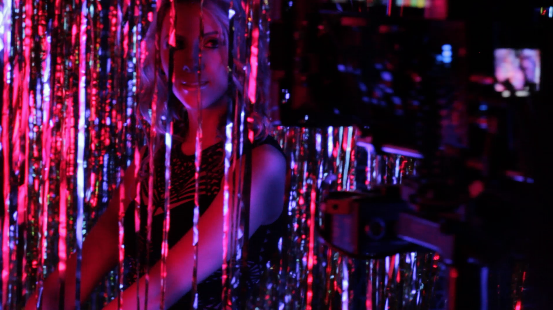 Behind-the-scenes - "Undercover" music video shoot