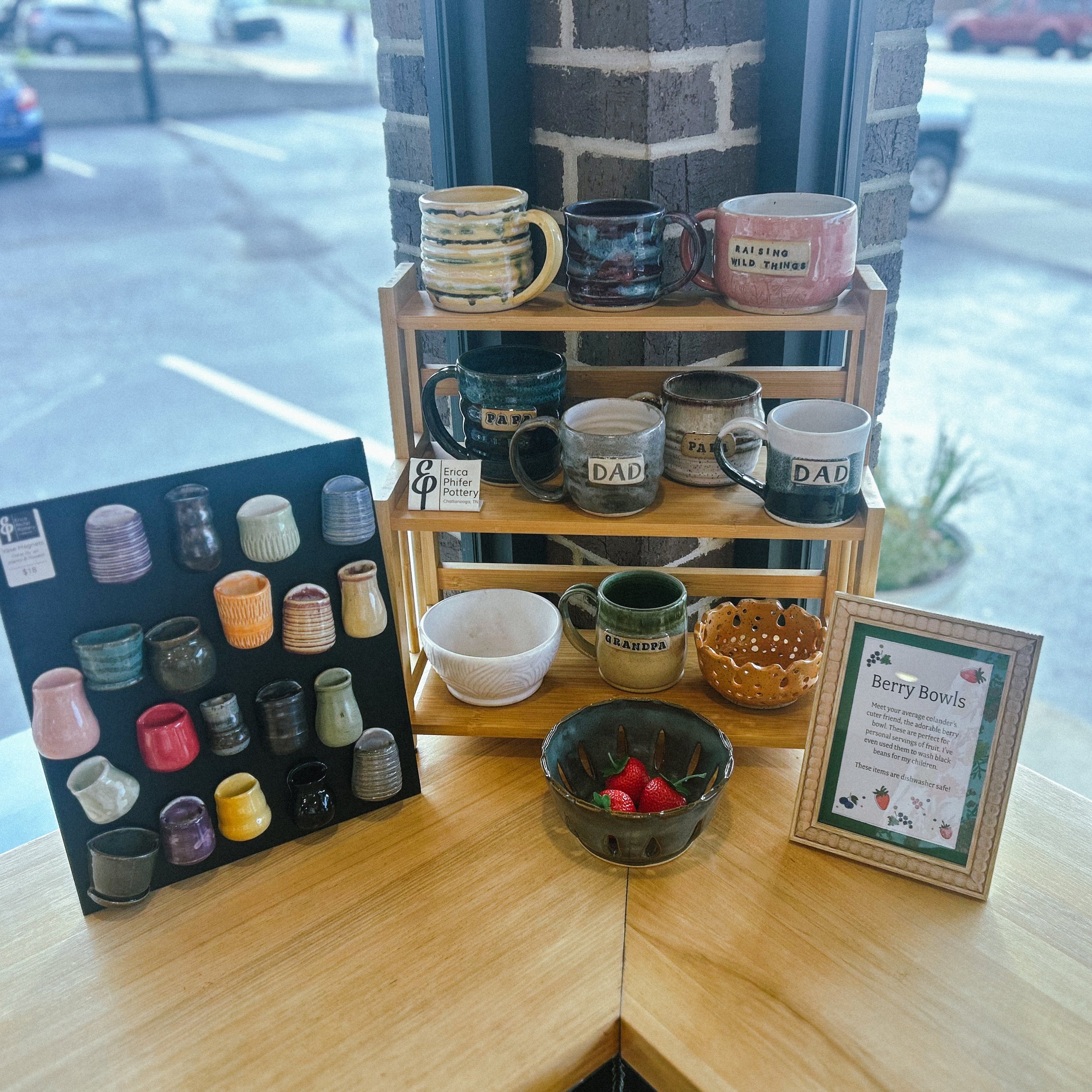 Produce &amp; Pottery are here! 🍑🪴☕️

The retail space is livening up for the Summer, and we are happy to report that we are stocked up on gorgeous produce from @happyvalleyfarmsga and Farmer Bert! Sold by the pound in retail, you can also find the