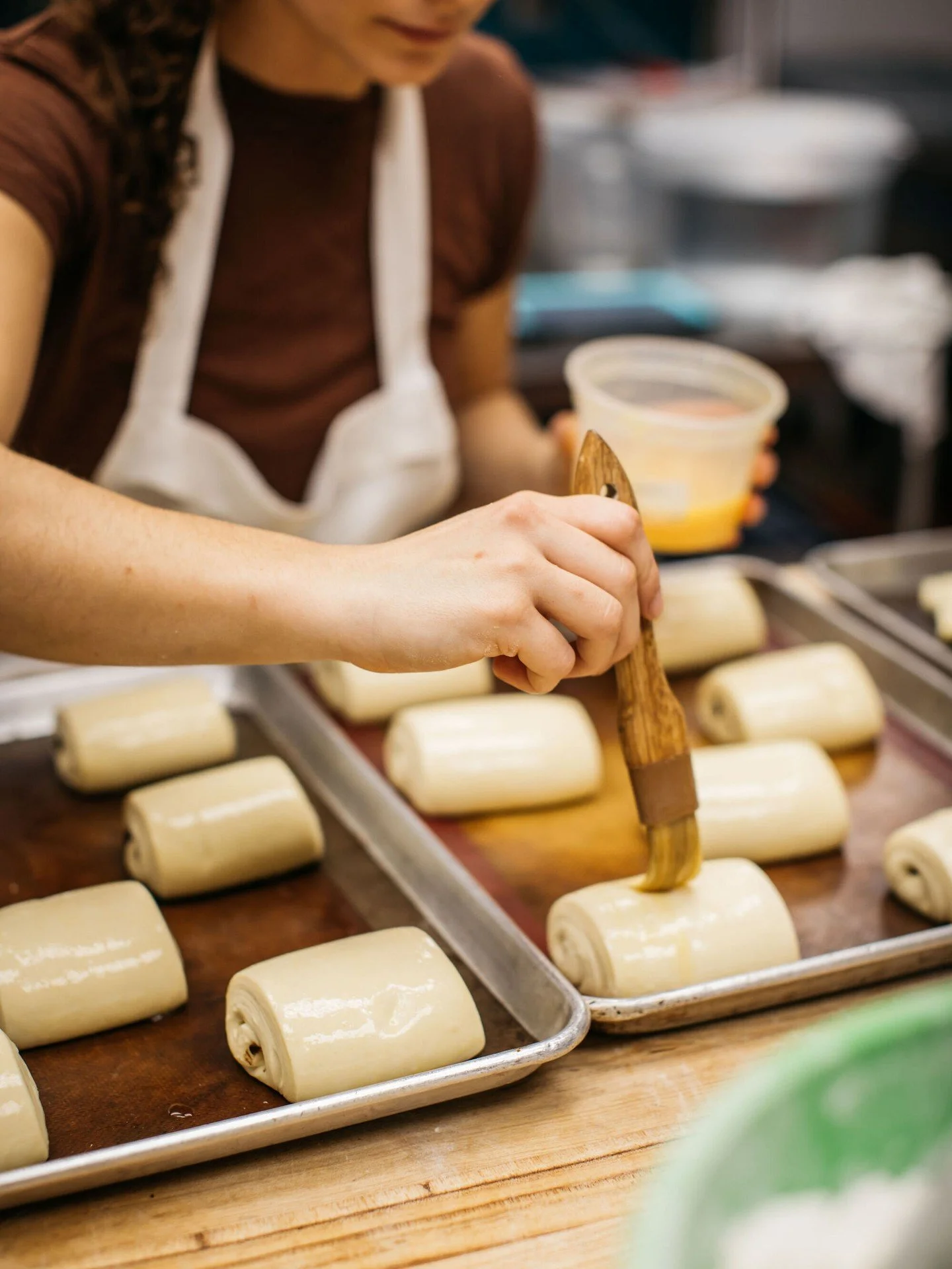 We're looking for someone to join our pastry team. 🍪🥐 
Afternoons, hands-on work, a kitchen that takes what it makes seriously.

If you've got some pastry or kitchen experience &mdash; cookies, cakes, prep work, anything that's made you comfortable