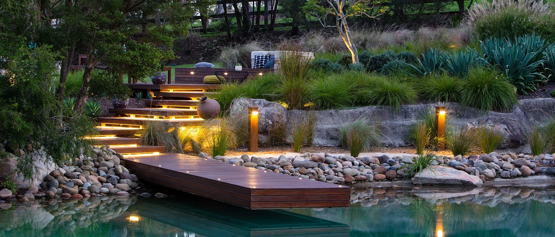 Texas Nativescapes Modern Landing Deck .jpg