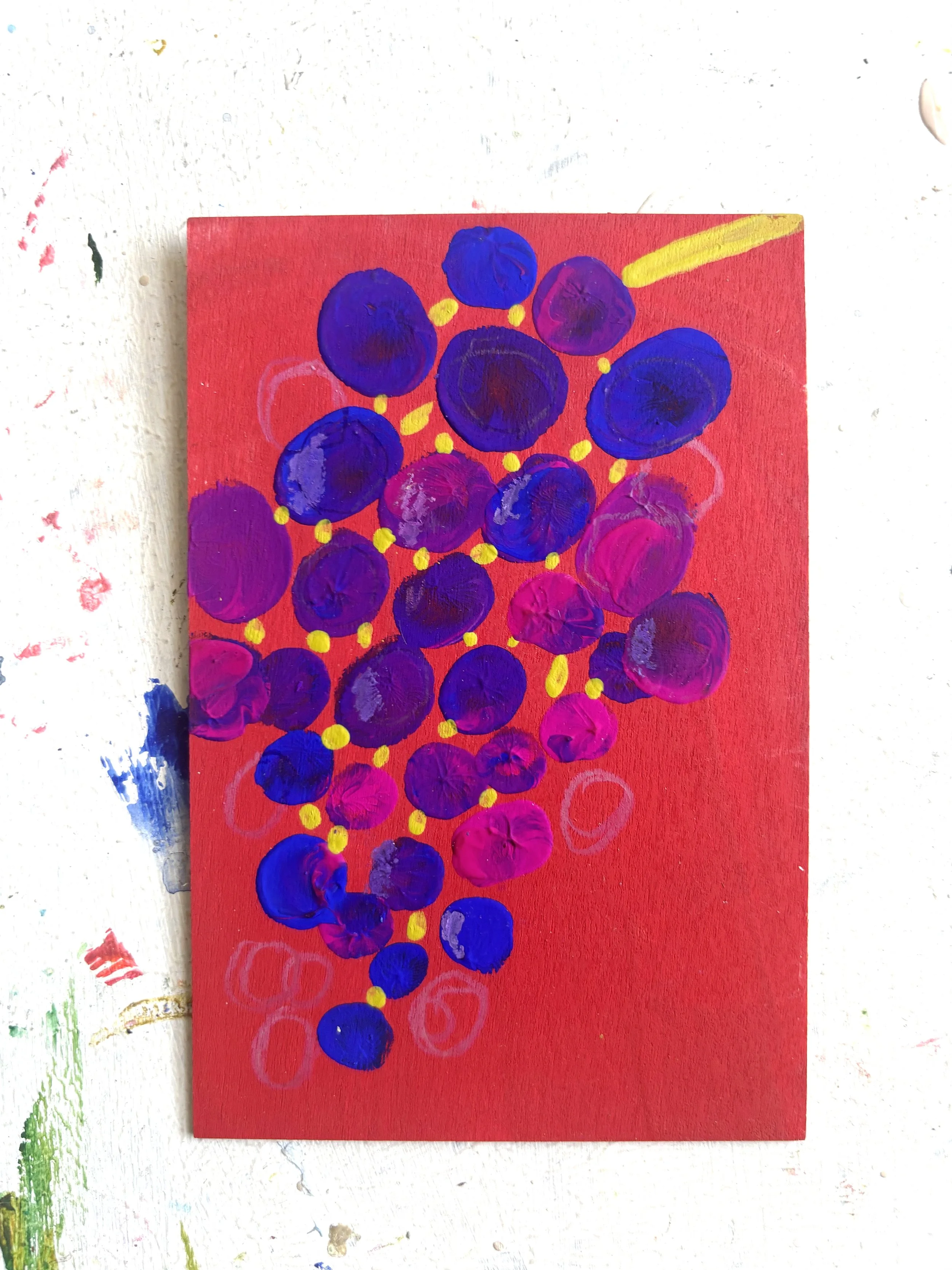 Fruit_redgrapes_Summer2026.jpg