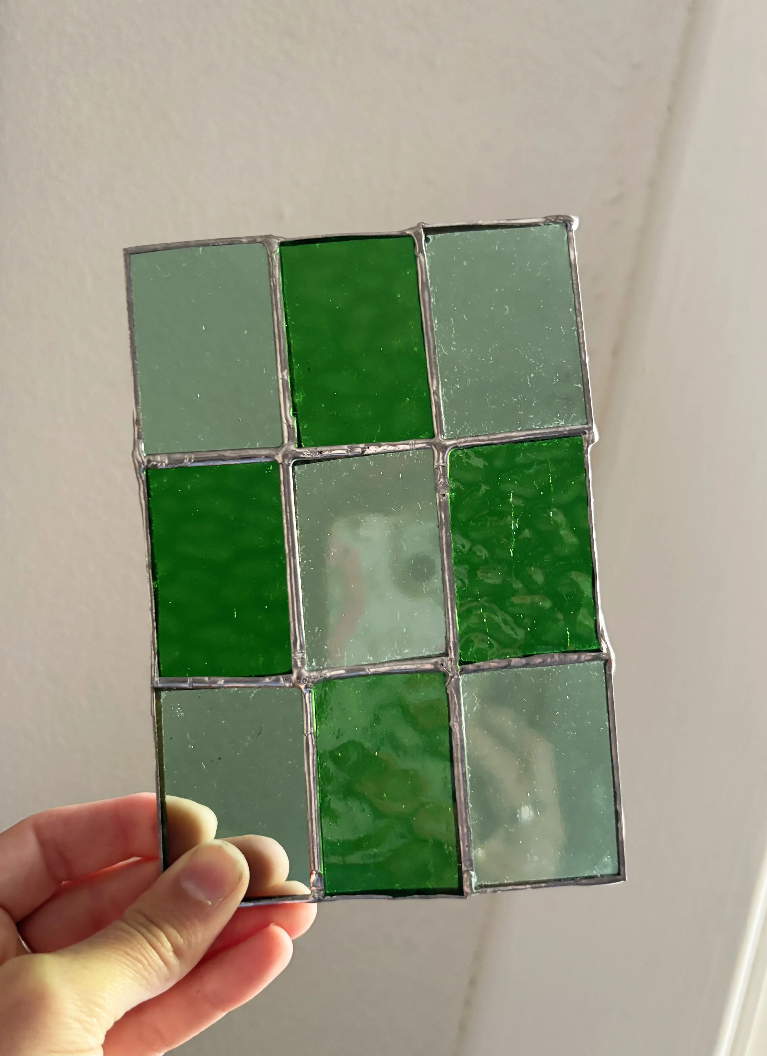 glass_V.jpg