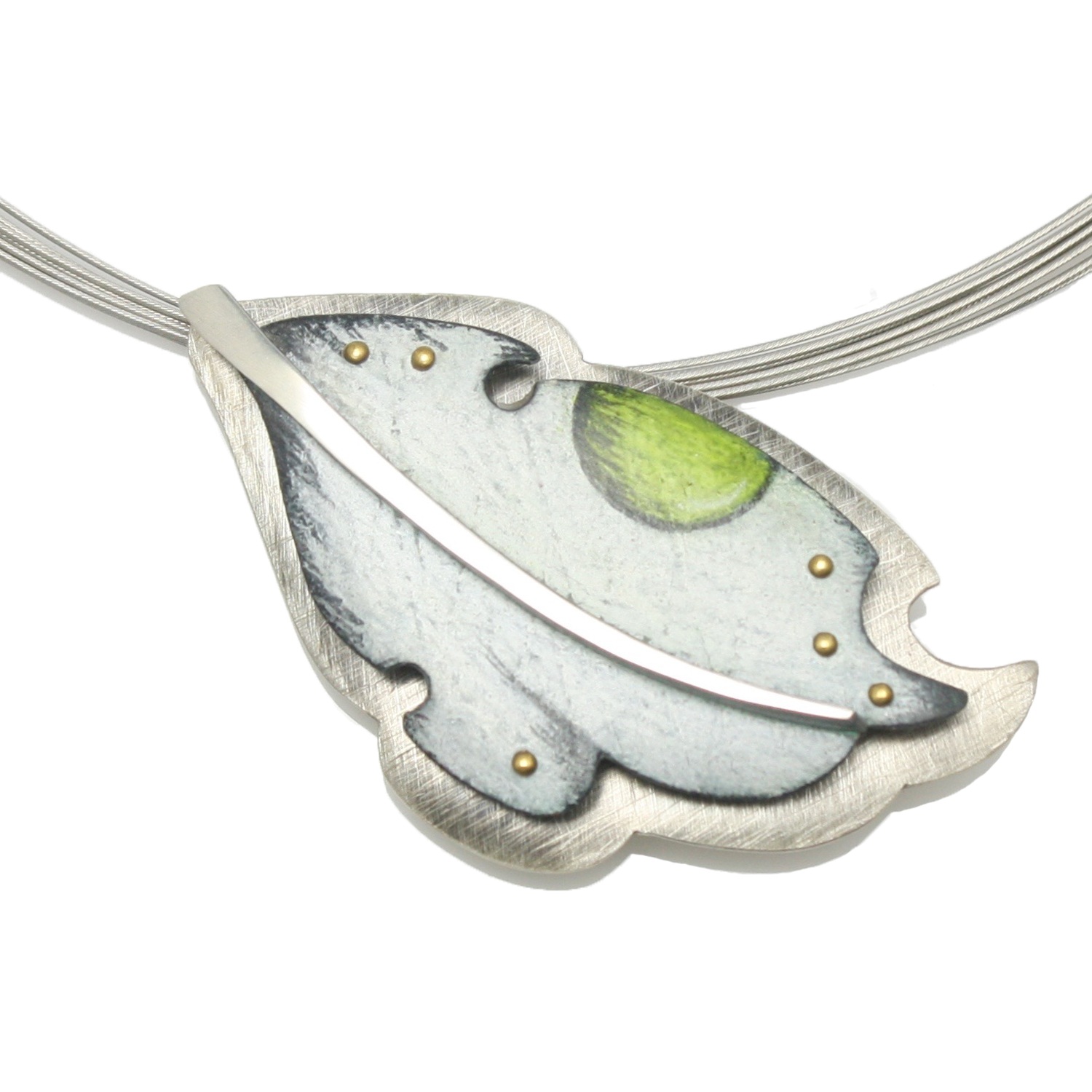 white_leaf_neck_144.jpg
