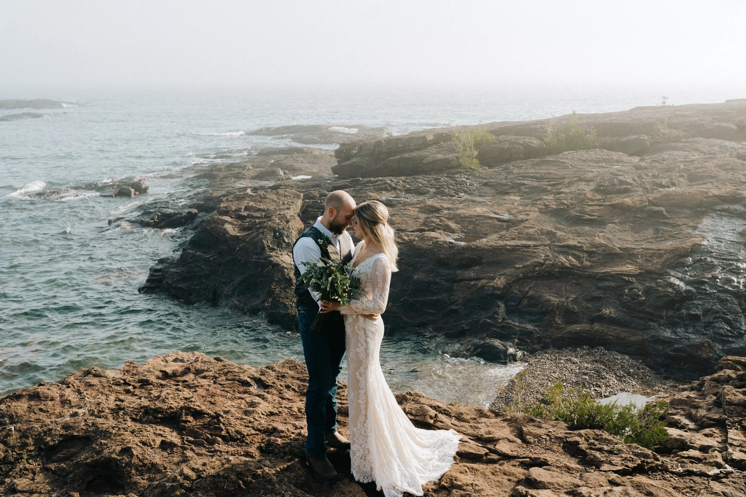 Marquette, Michigan Black Rocks Elopement // Lauren &amp; Beau