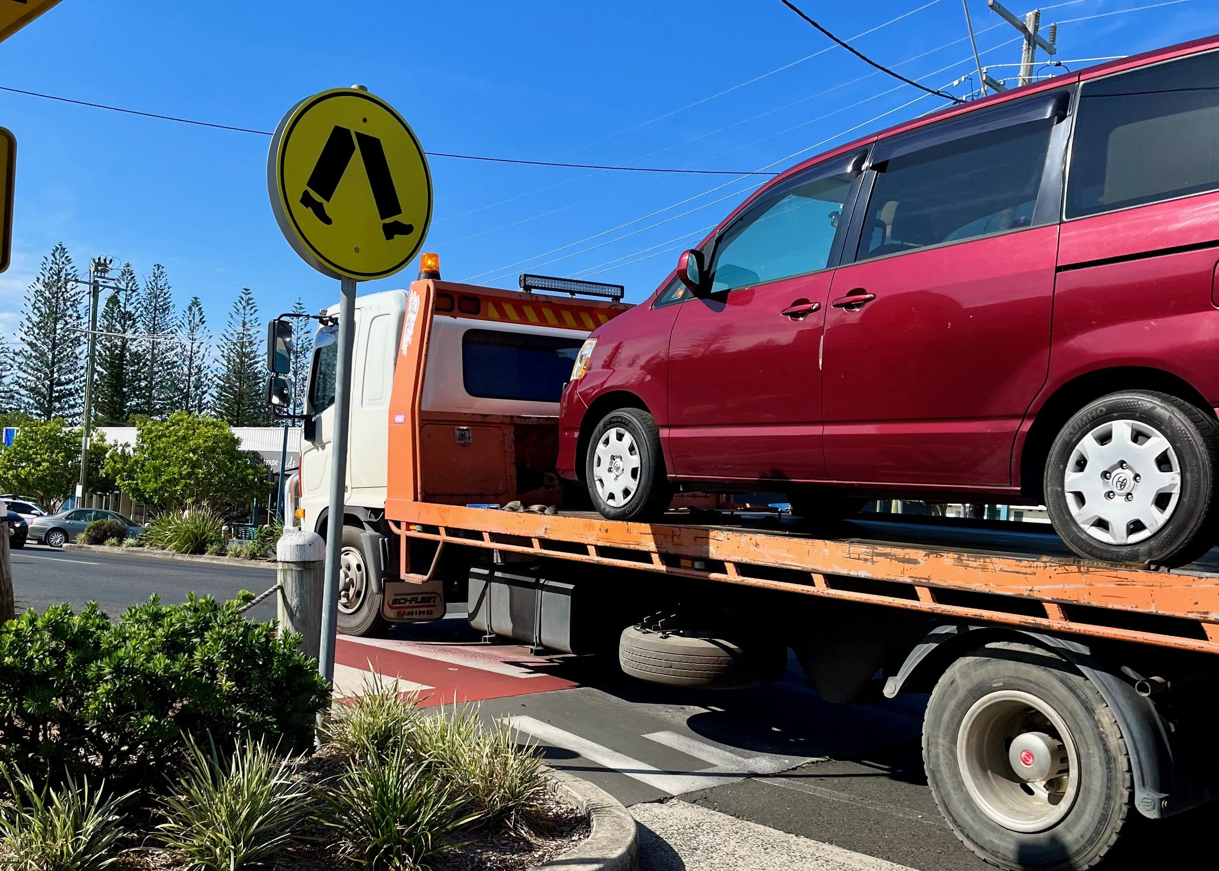 Stranded! ... in Yamba 🚗