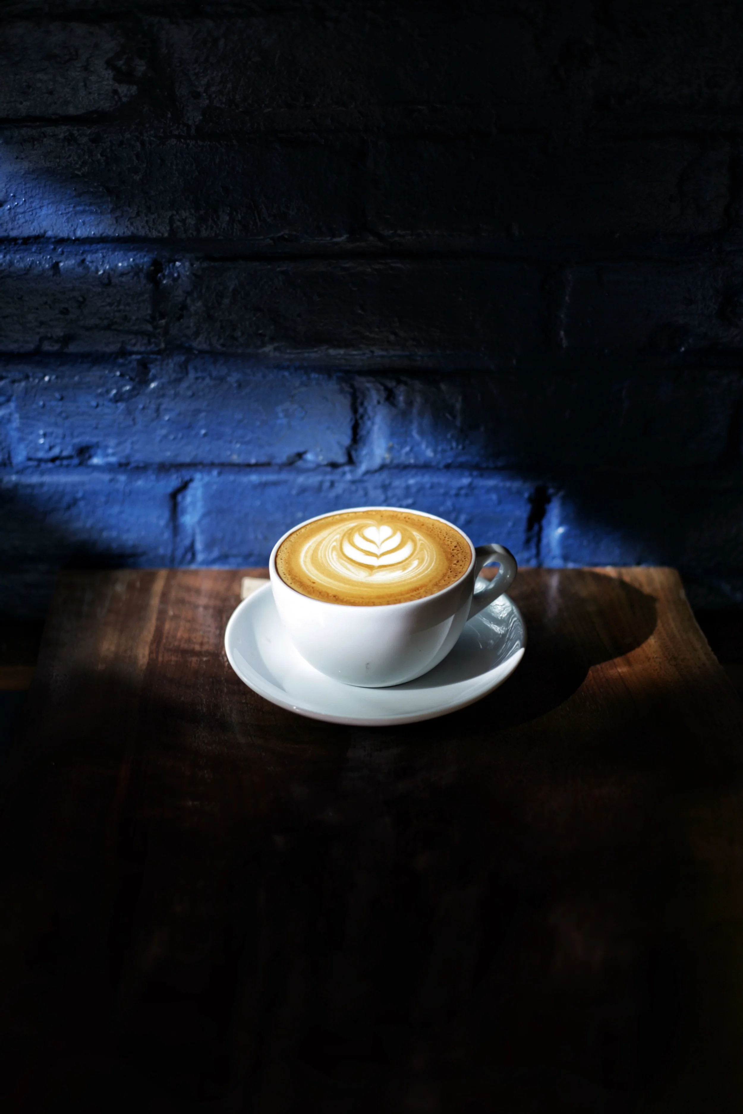 Underline coffee is a cool little spot I highly recommend if ever in the chelsea area their coffee has a fine rich taste of which you savior for the rest of your day