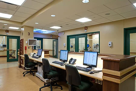 holynamehosp3.jpg
