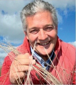 Graeme-head-shoulders-1.jpg