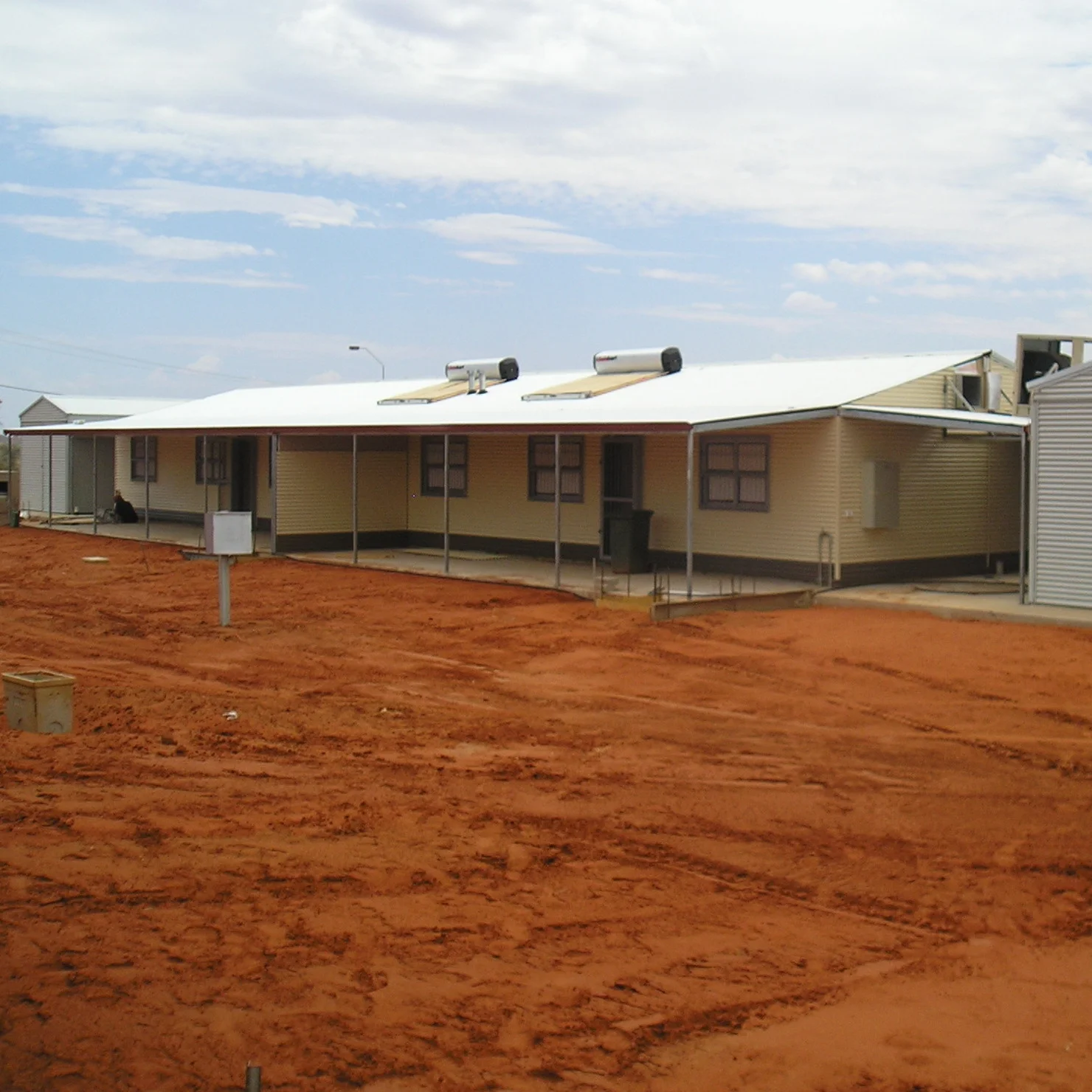 apy-lands-police-accom-1.jpg