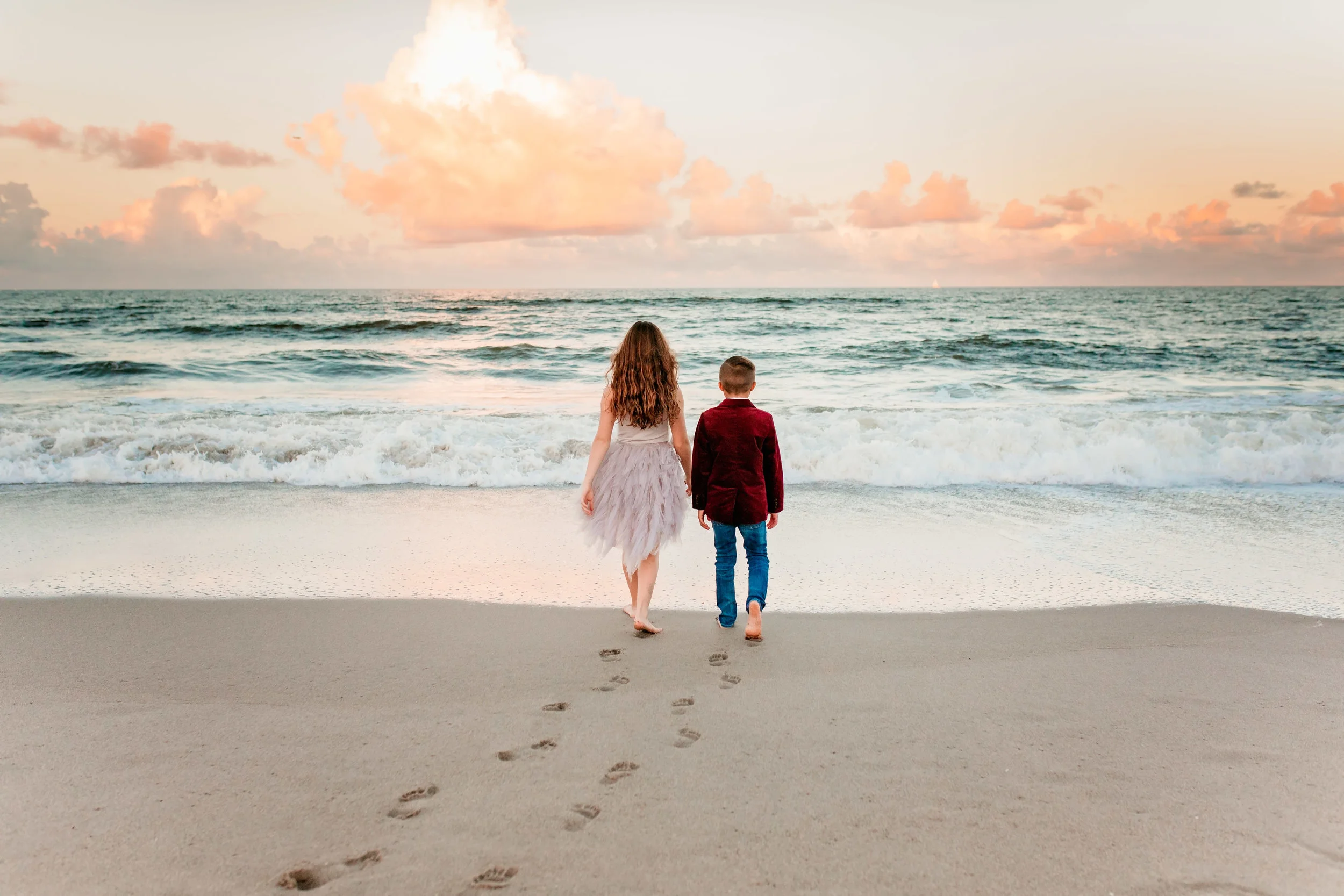 Jupiter Child Photographer: Juno Beach Sibling Mini Session 
