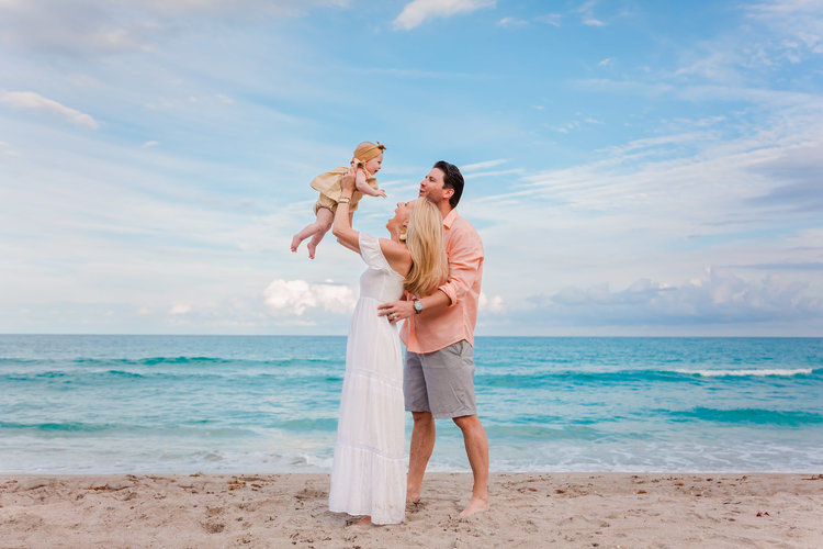 Palm Beach Photographer: The M Family's Beach Session in Jupiter