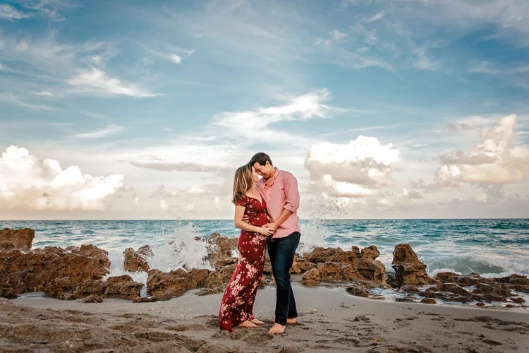 Jupiter Photographer: Maternity Session at the Beach in Jupiter