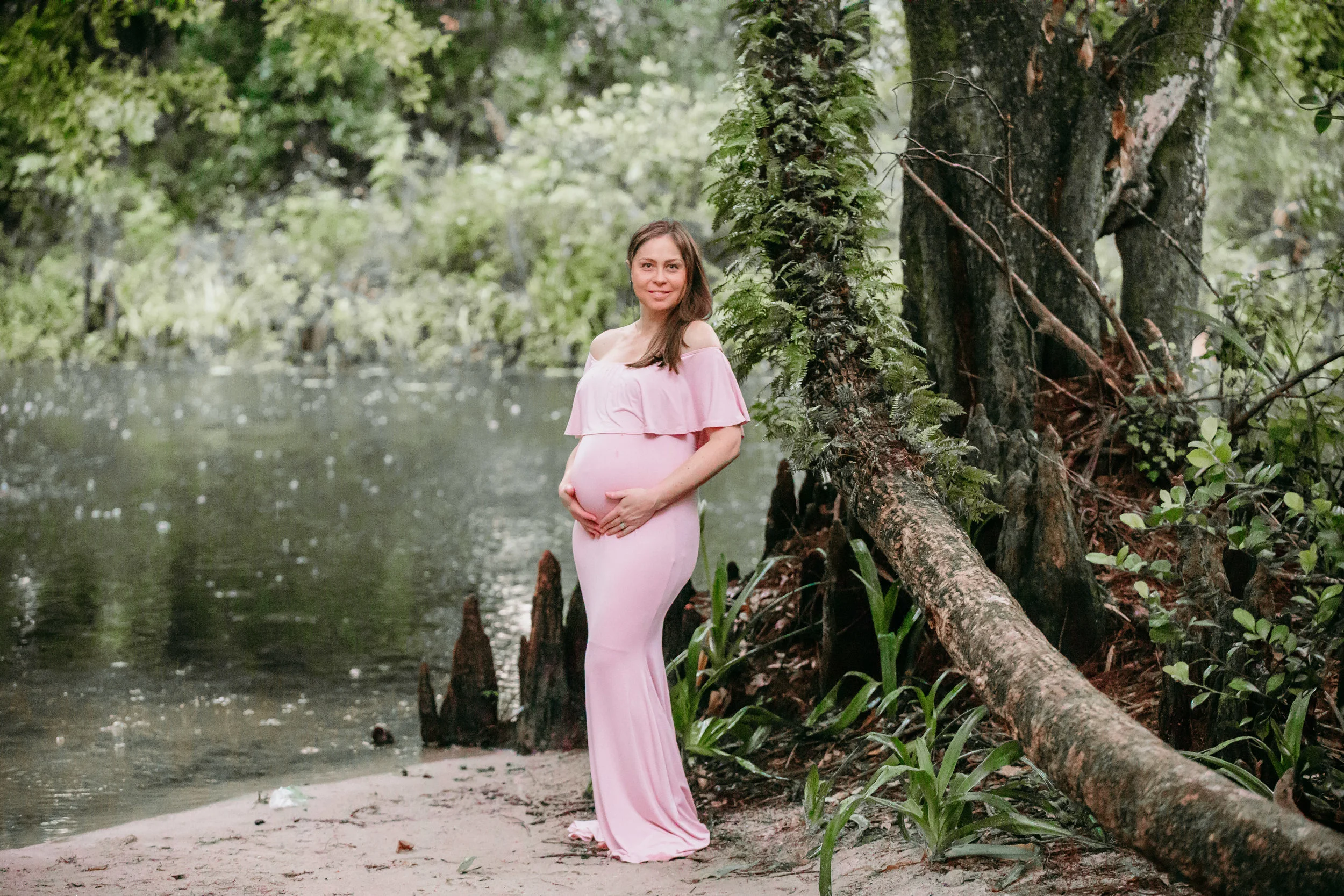 Jupiter Photographer: Maternity Session at Riverbend Park