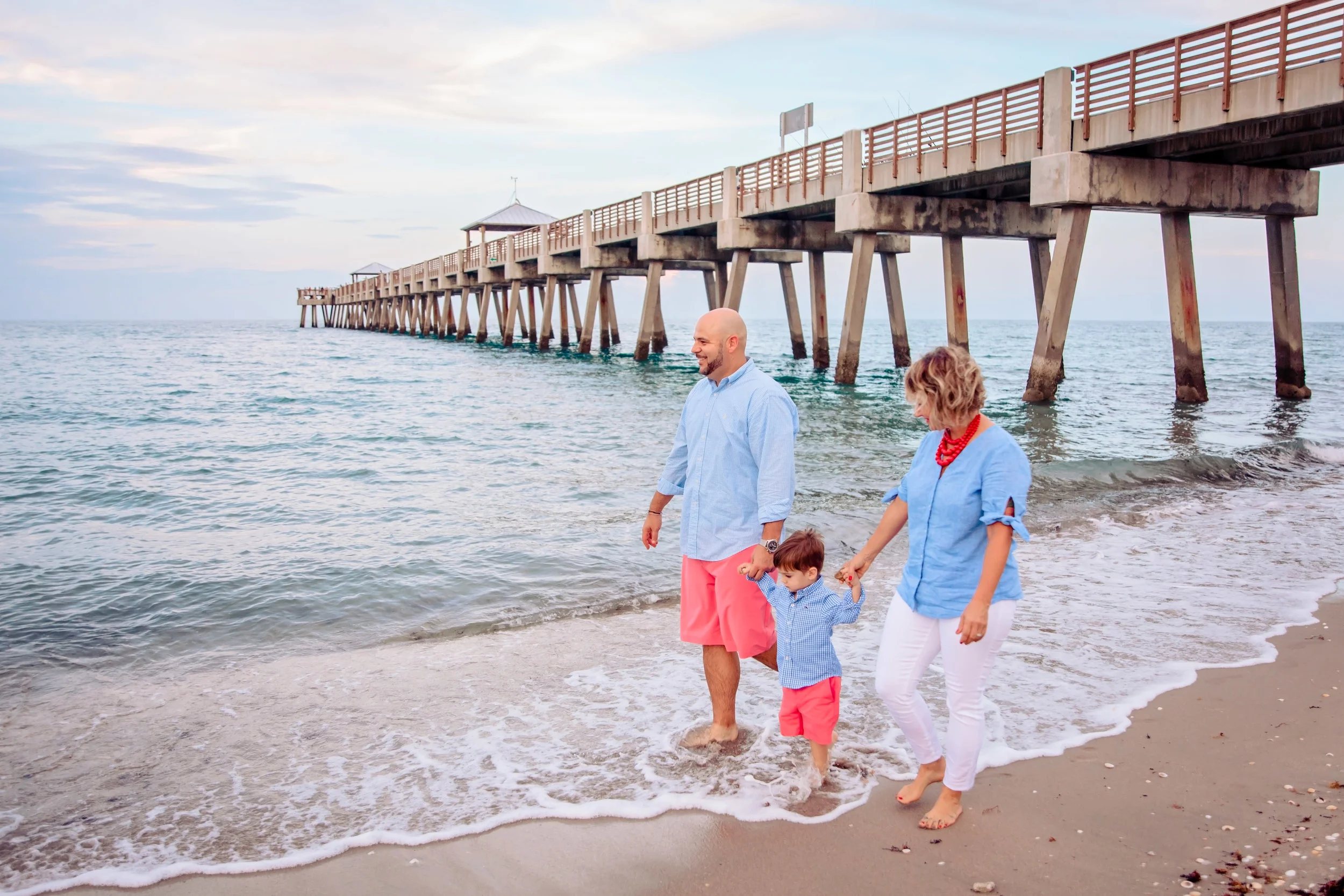 Jupiter Family Photographer: Session at the Juno Pier