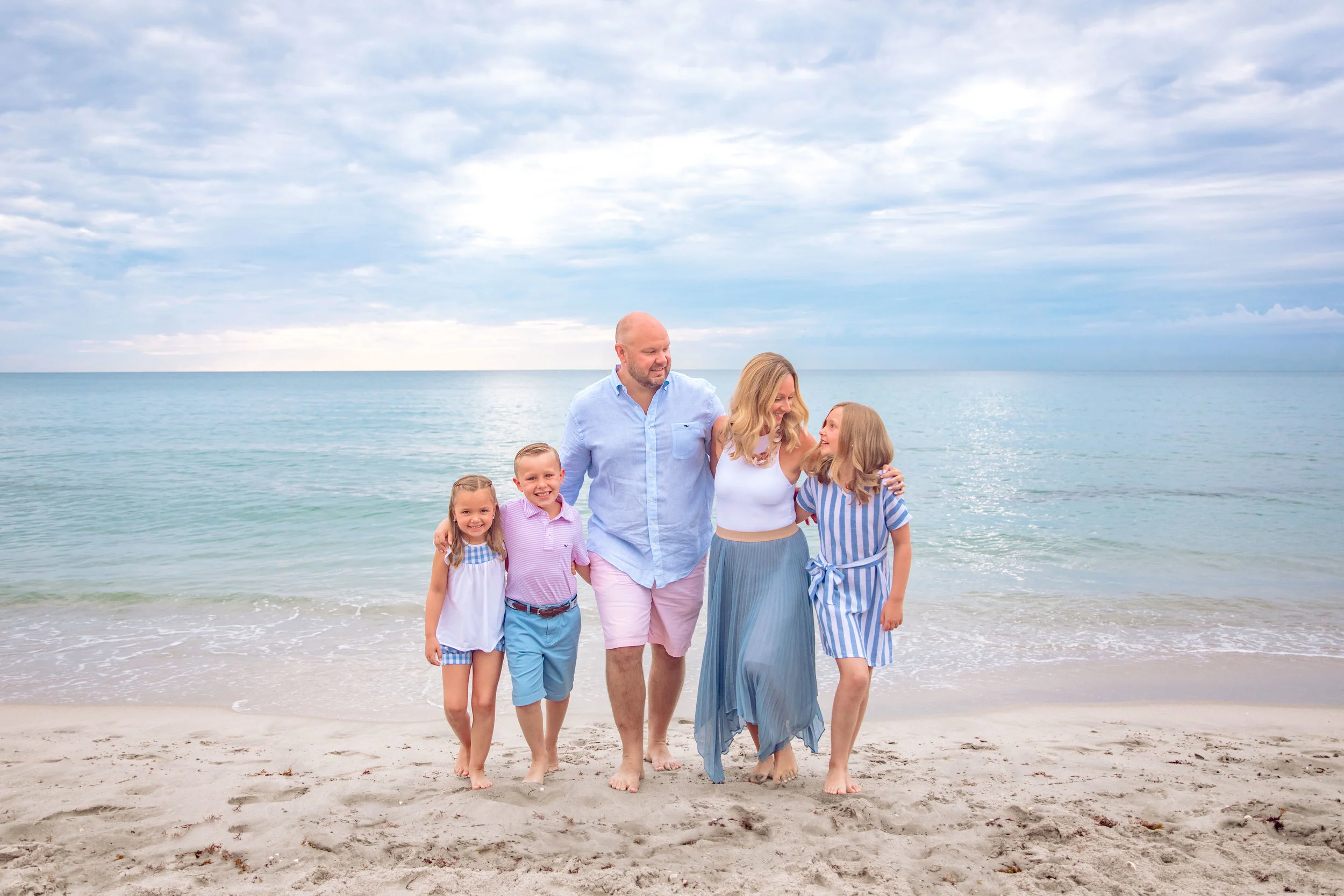 Jupiter Family Photographer: Beach Mini Session in Jupiter