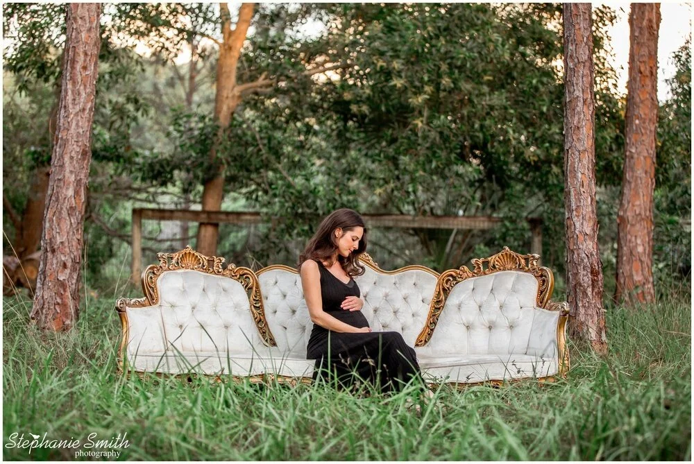 Jupiter Maternity Photographer: Ashley's Surprise Maternity Session at the Barn