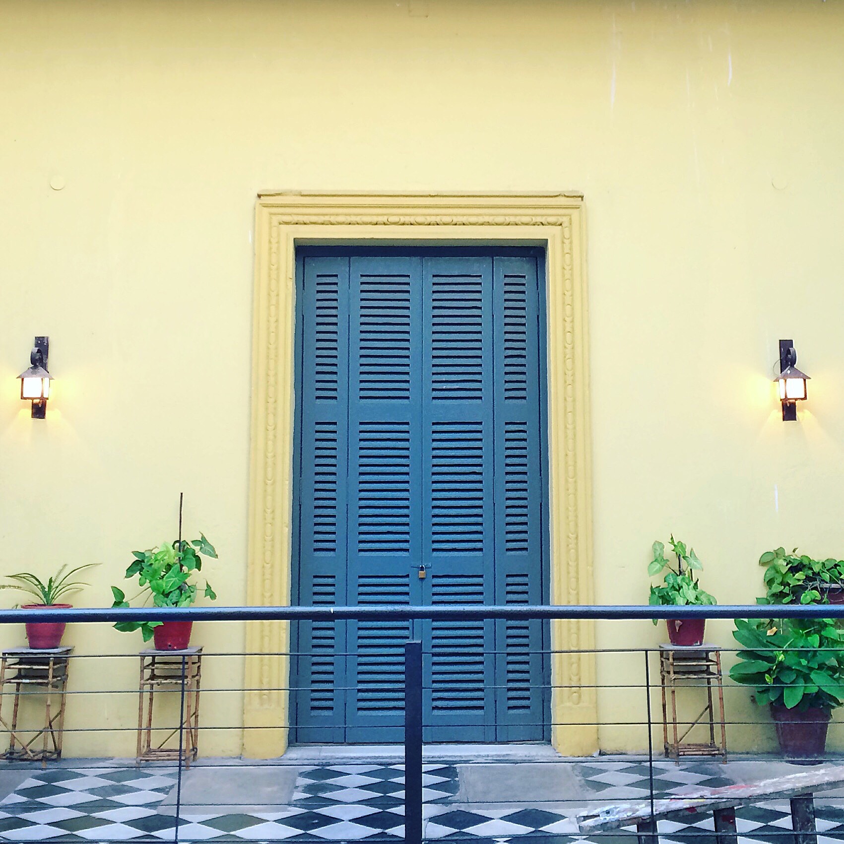 My favorite color combo of the trip in Pasaje Pan.
