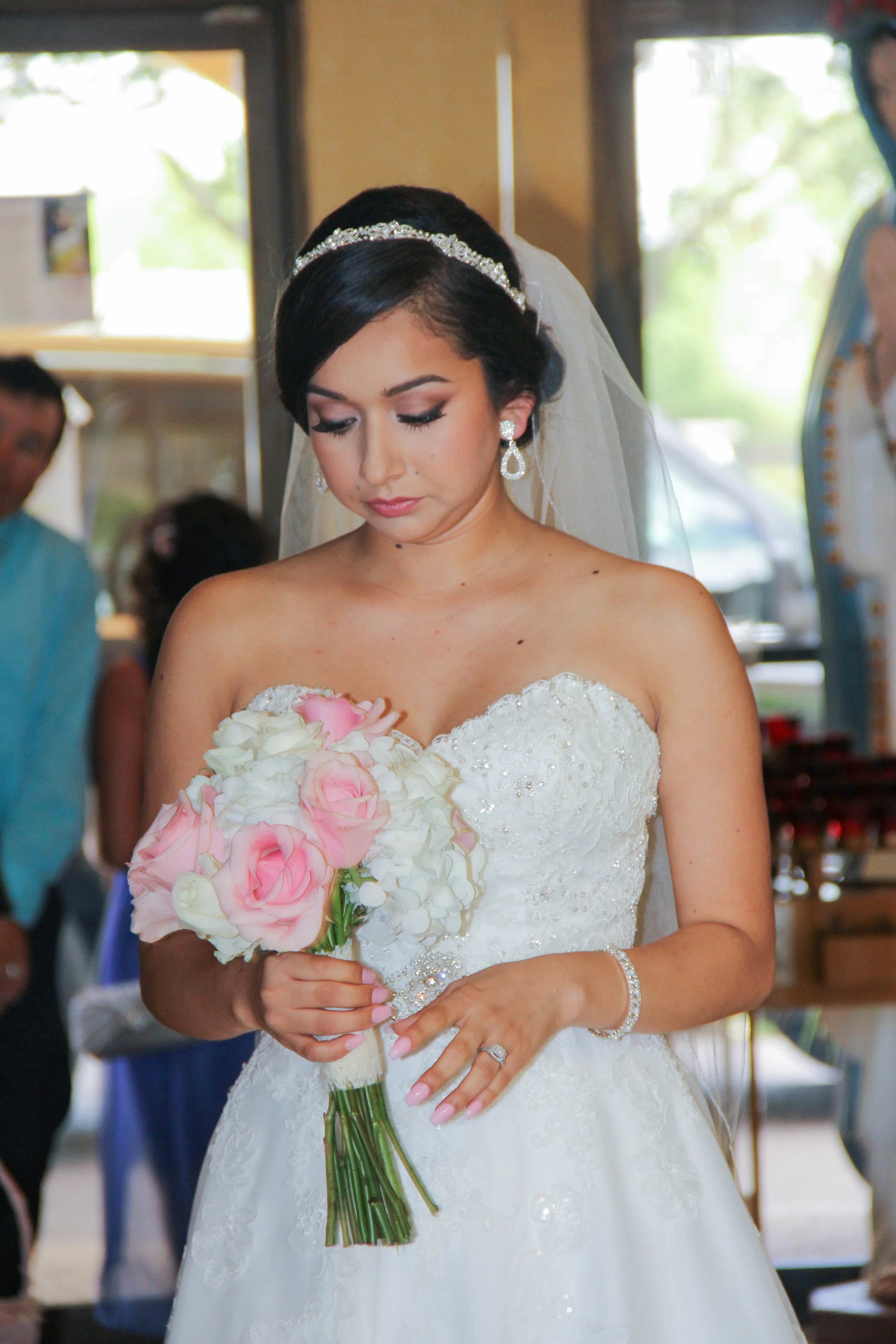 Orange county, san diego, los angeles bridal makeup artist and hair stylist Veronica Fensel