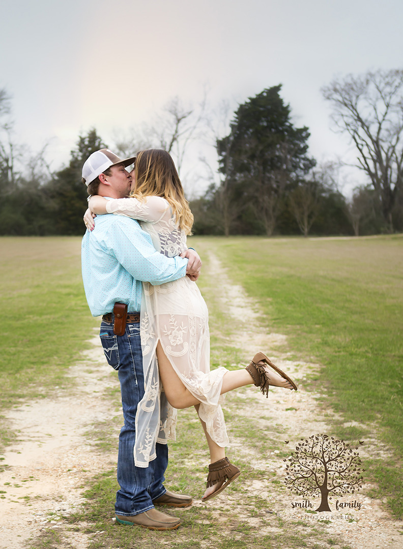 Top 5 Reasons to Have an Engagement Session: Harlie and McKenzie's Engagement
