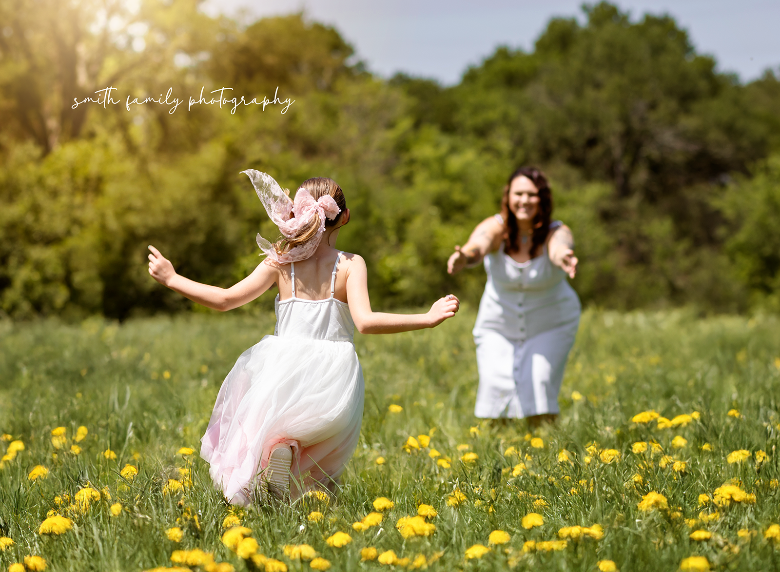 How to Stay Cool (and Look It!) During Your Texas Summer Photoshoot 