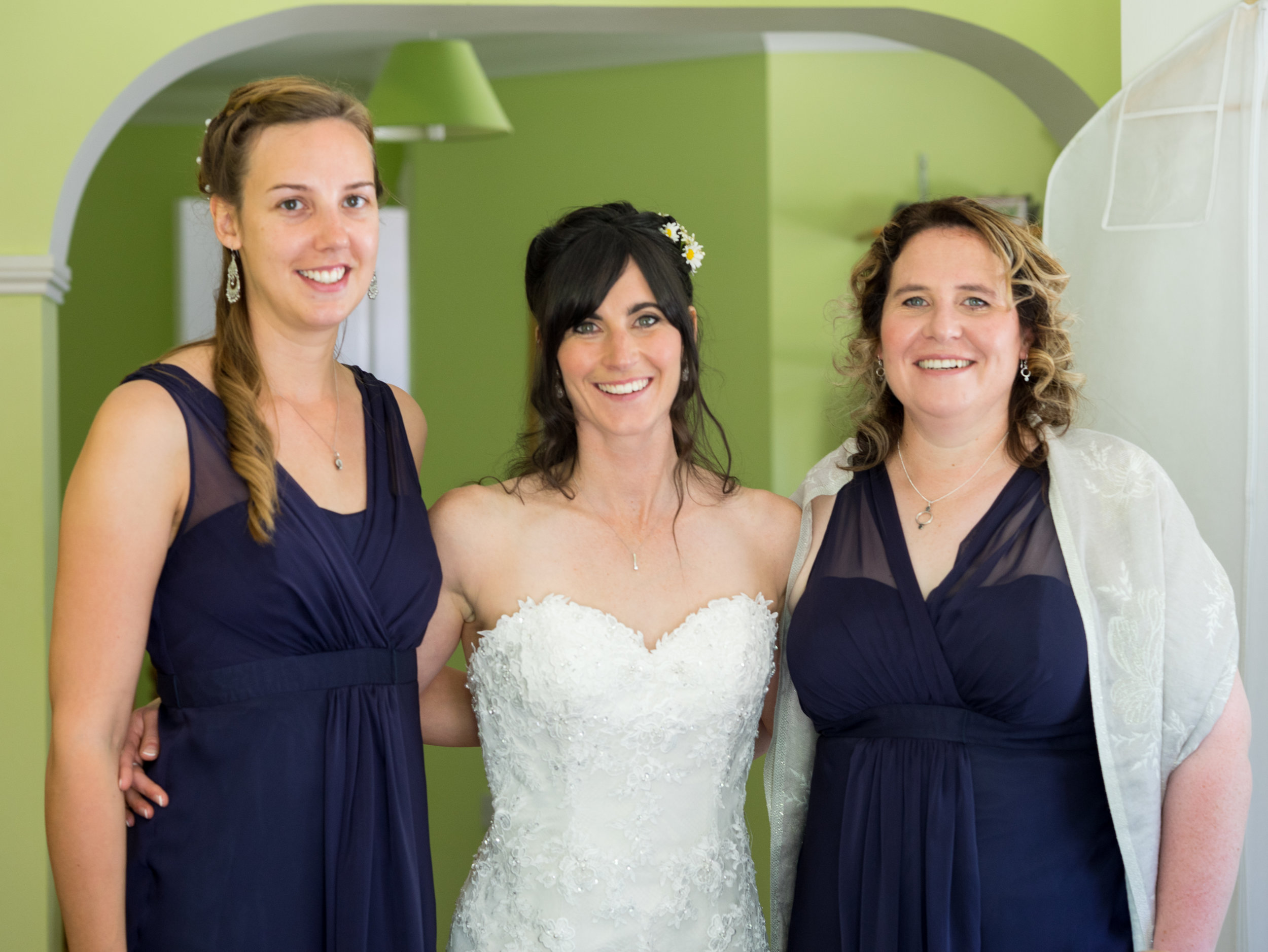 Nat and Pete, Getting ready, girls (74 of 91).jpg