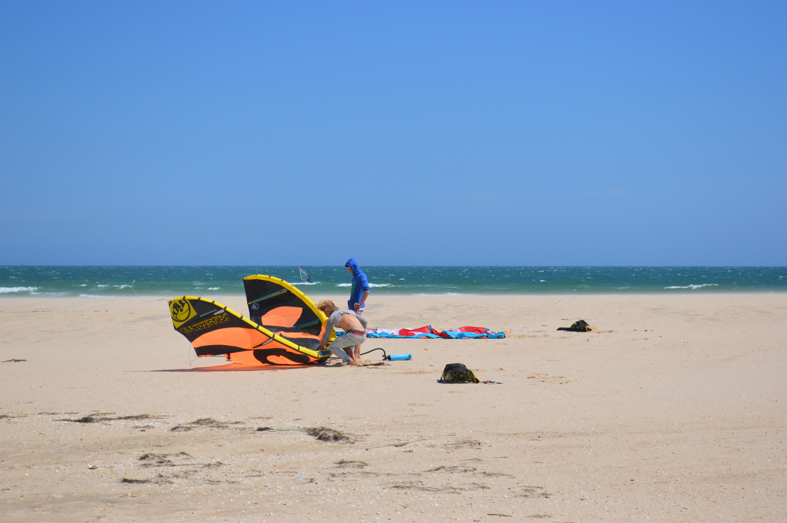 Setting up the Kites - Fuzeta Beach